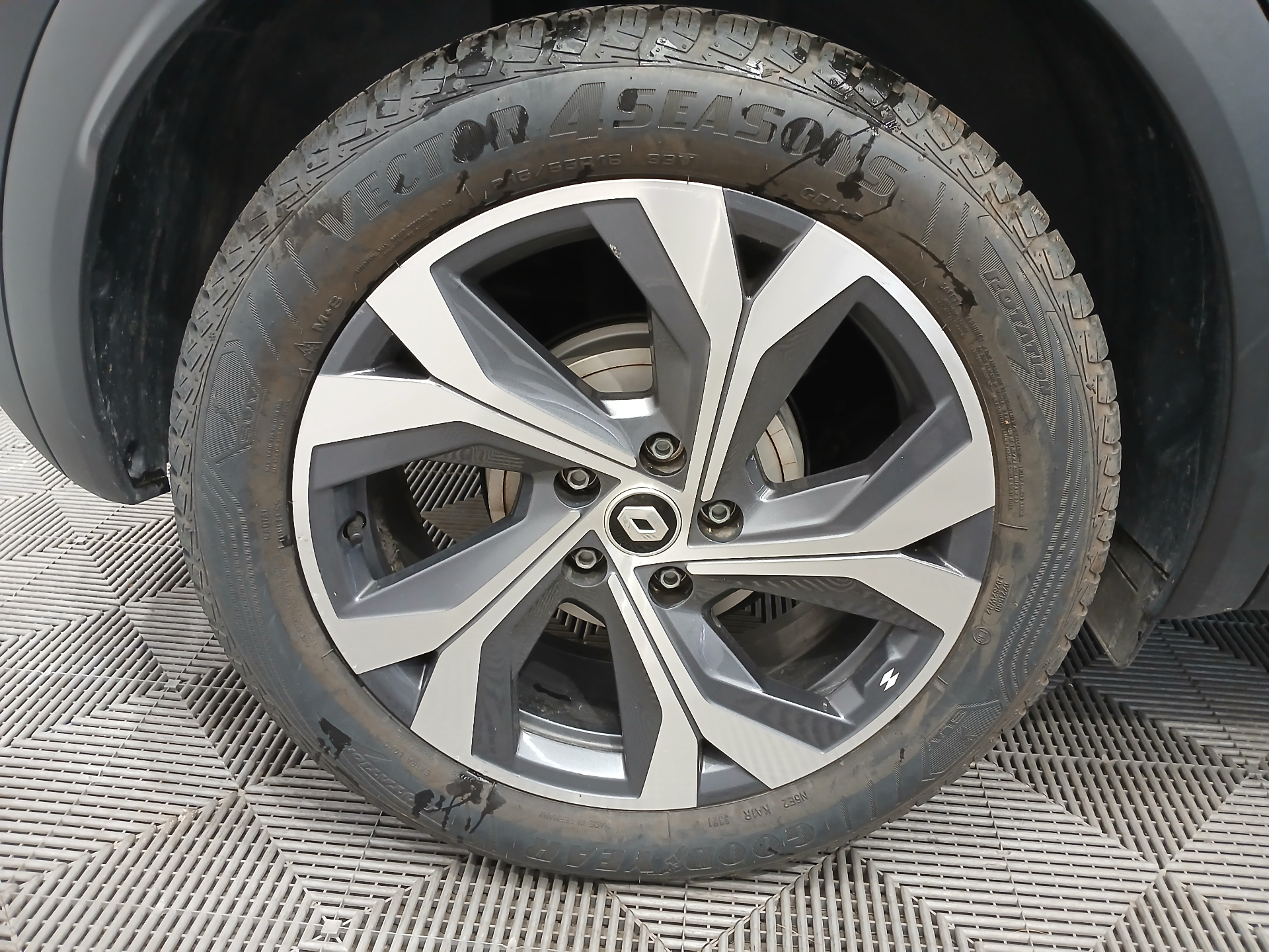 RENAULT CAPTUR R.S. line mild hybrid 160 EDC