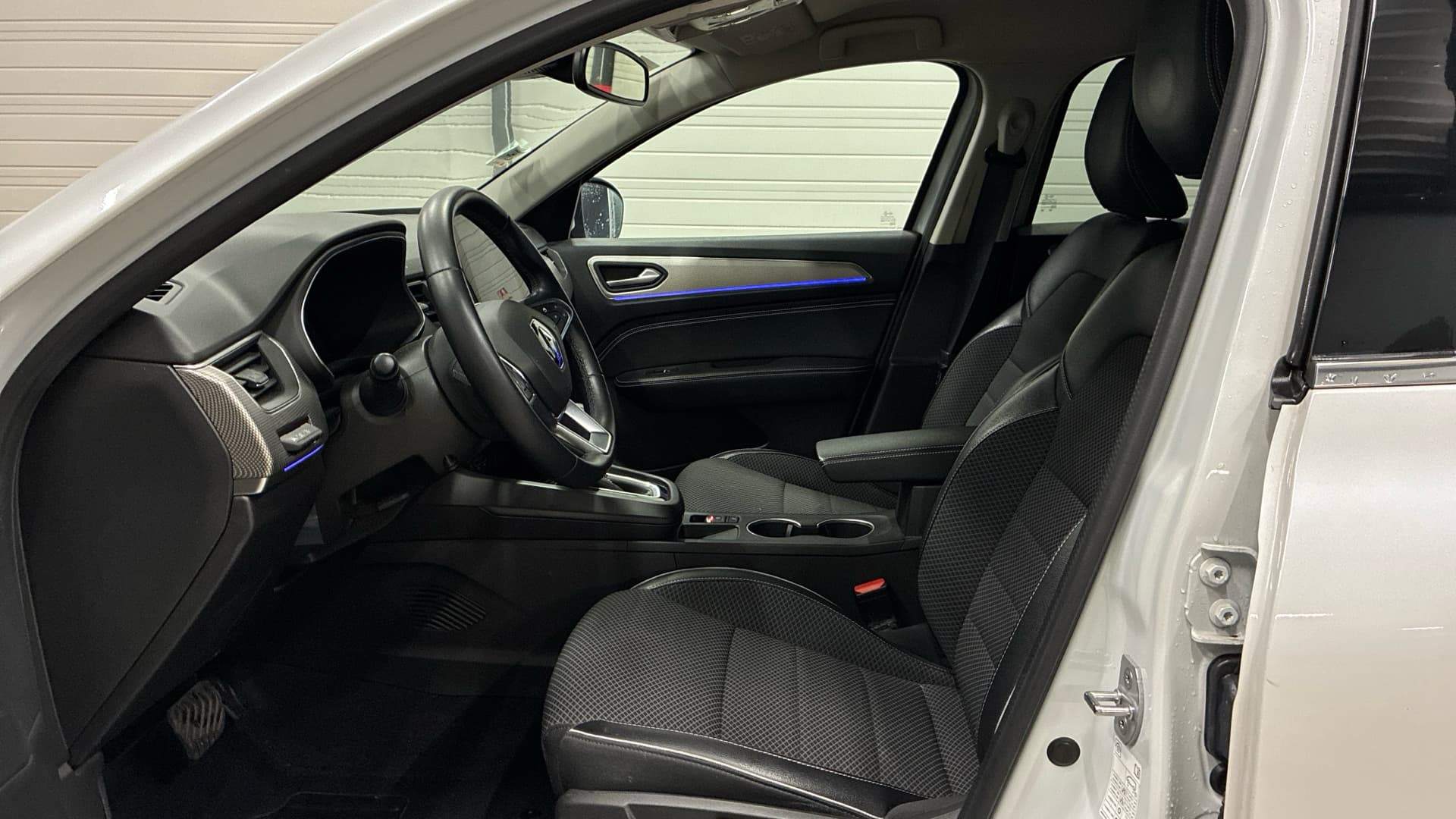RENAULT ARKANA E-Tech hybride 145 - 22 Techno