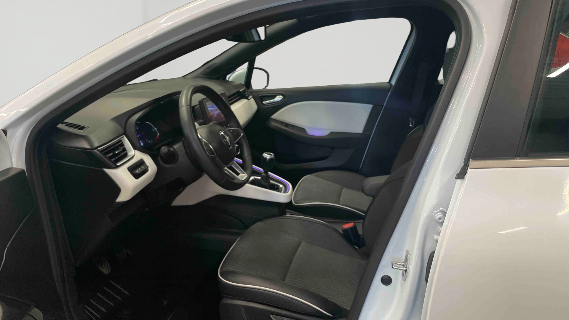 RENAULT CLIO V Blue dCi 100 - 21N Intens