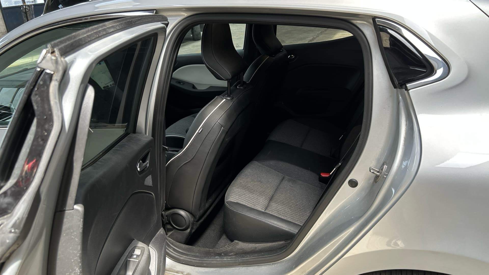RENAULT CLIO V E-Tech full hybrid 145 Techno