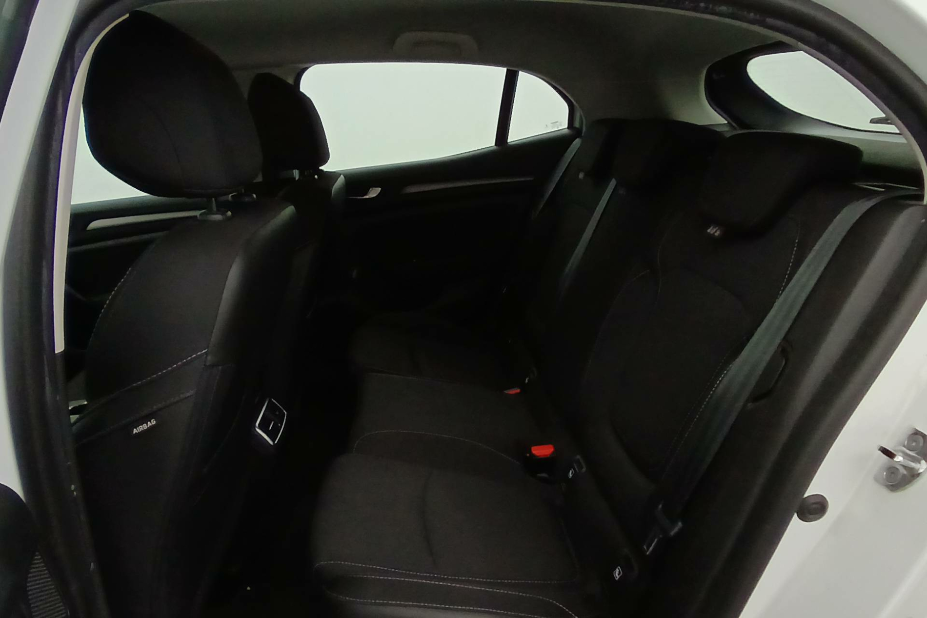 RENAULT MEGANE IV BERLINE Blue dCi 115 EDC - 21N Business