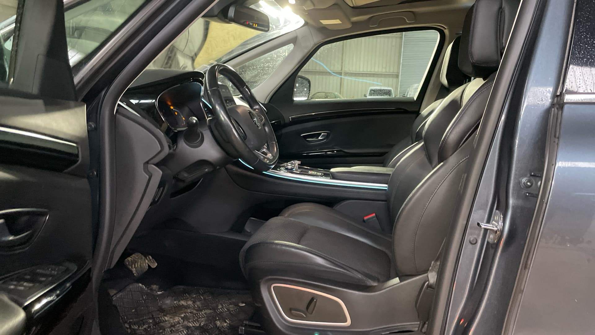 RENAULT ESPACE V Blue dCi 160 EDC Zen