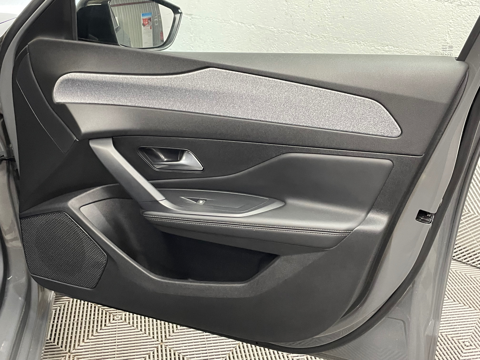 PEUGEOT 308 BlueHDi 130ch S&S EAT8 Allure