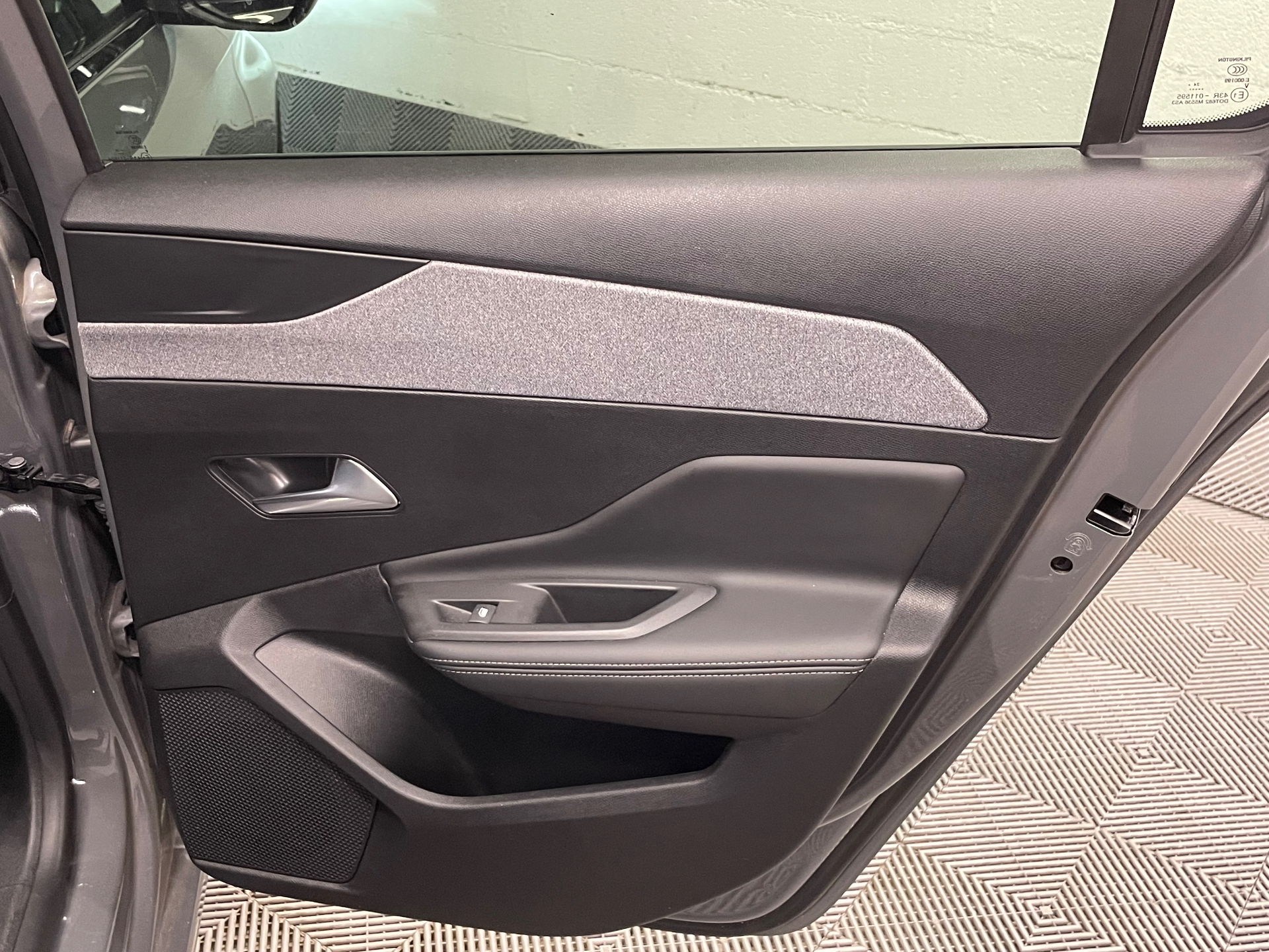 PEUGEOT 308 BlueHDi 130ch S&S EAT8 Allure