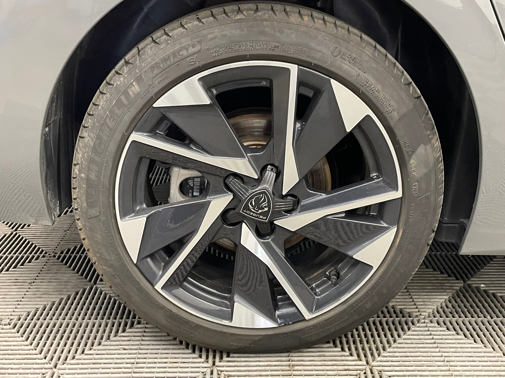 PEUGEOT 308 BlueHDi 130ch S&S EAT8 Allure