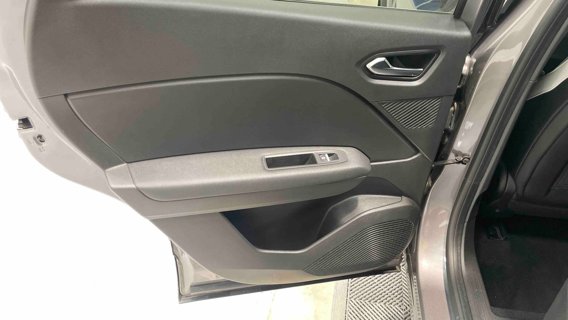 RENAULT CAPTUR TCe 90 Techno