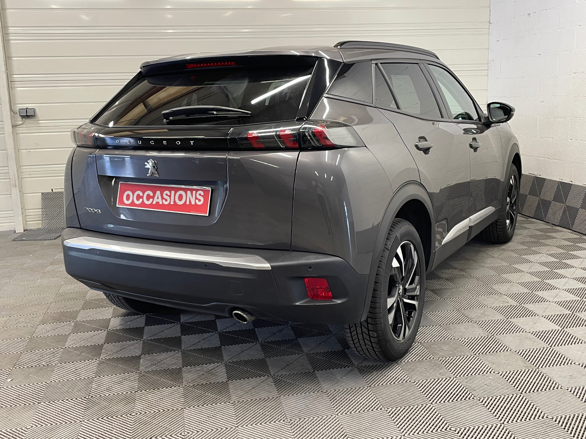 PEUGEOT 2008 BlueHDi 130 S&S EAT8 Allure
