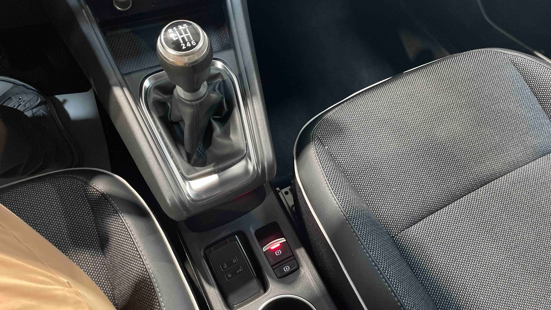 RENAULT CAPTUR TCe 90 Techno