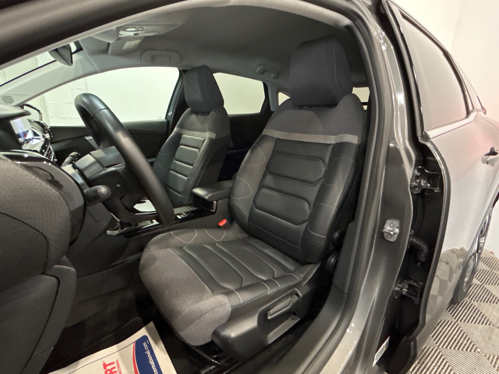 CITROEN C4 PT130 S&S BVM6 SHINE