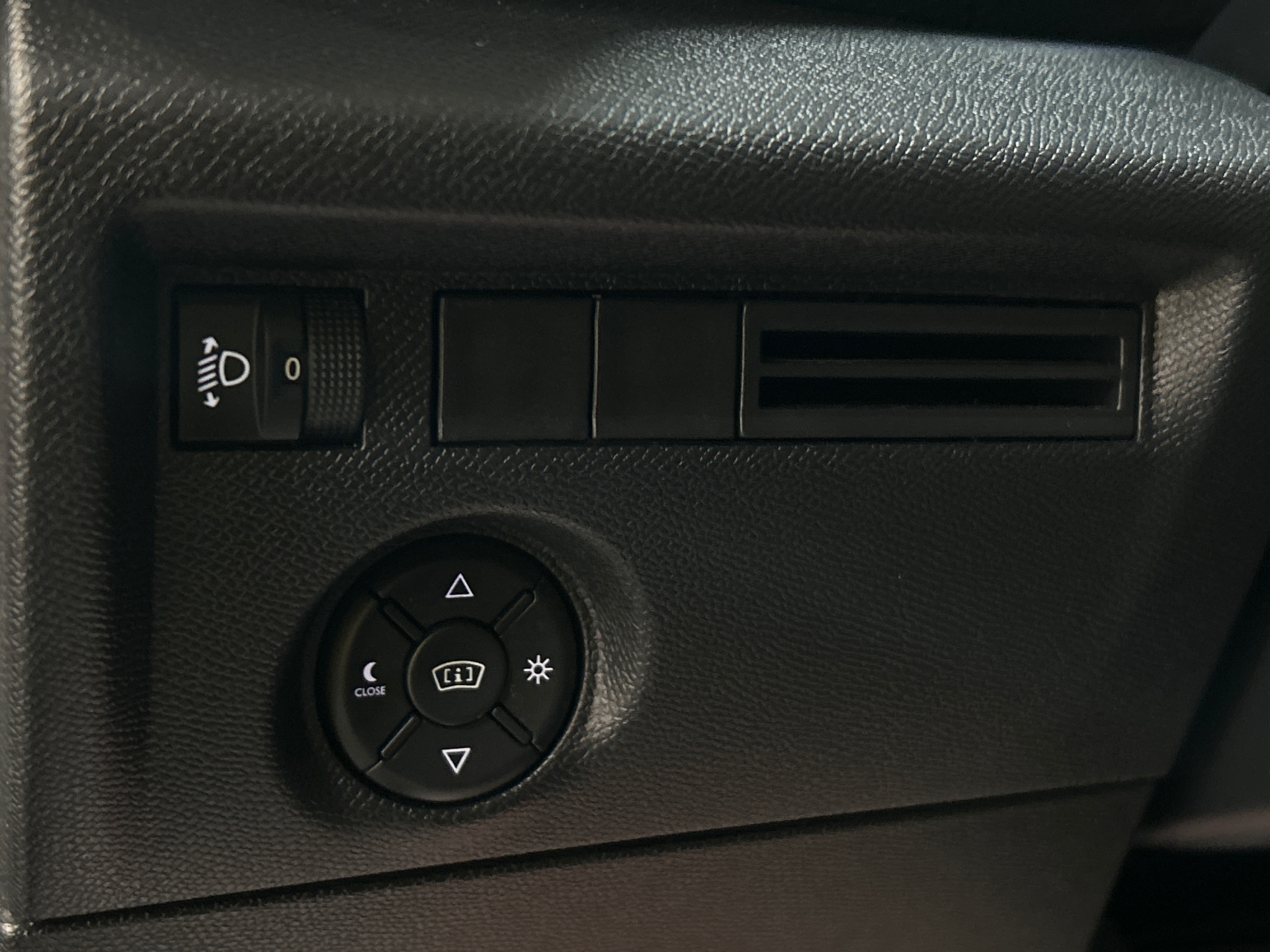 CITROEN C4 PT130 S&S BVM6 SHINE