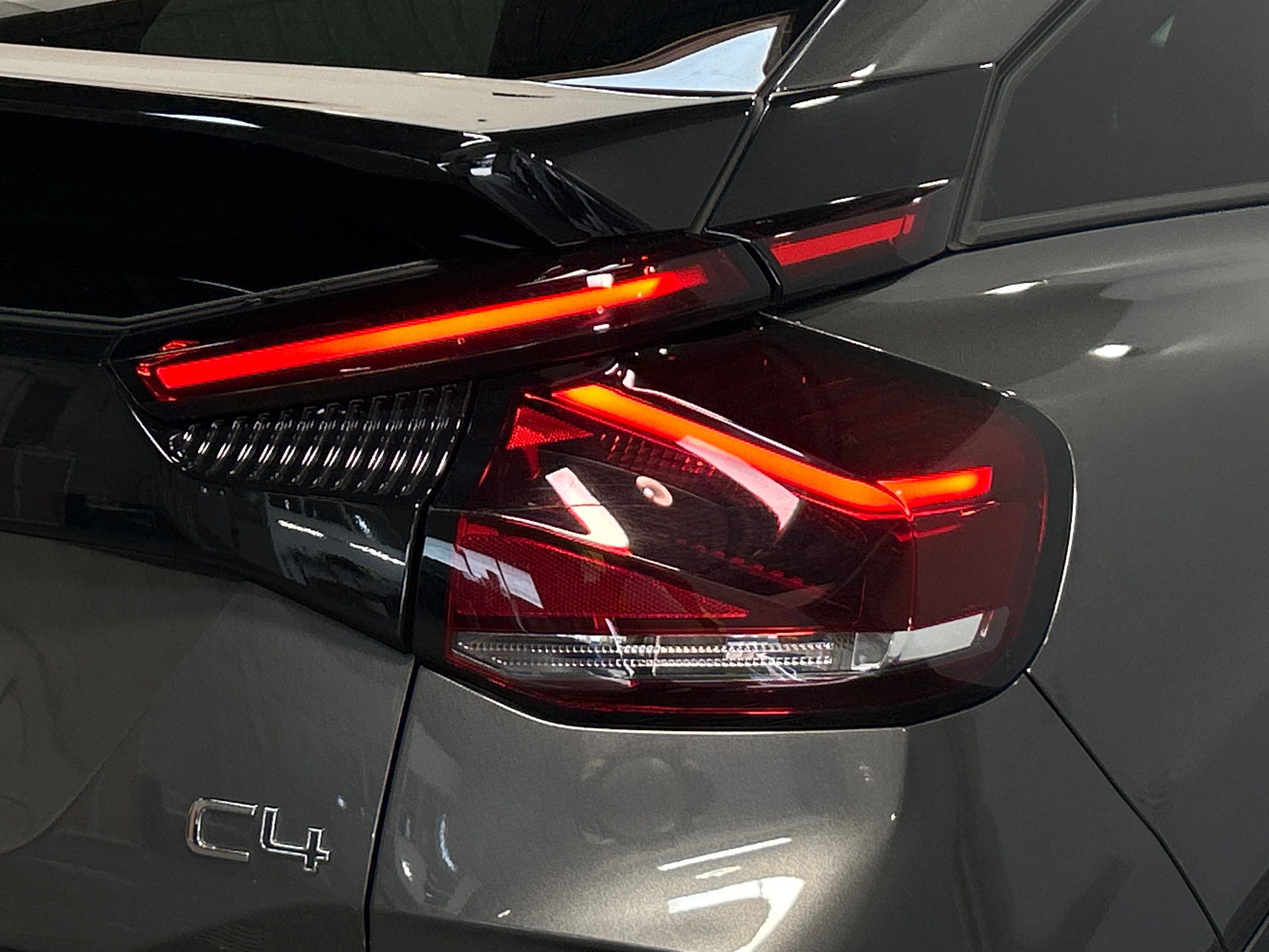 CITROEN C4 SHINE PT130 S&S EAT8