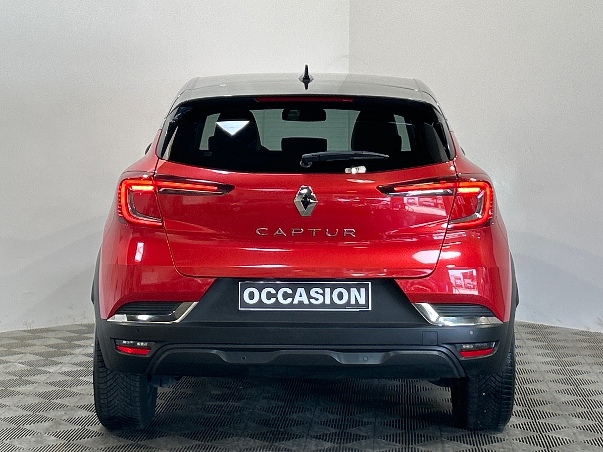 RENAULT CAPTUR techno mild hybrid 140