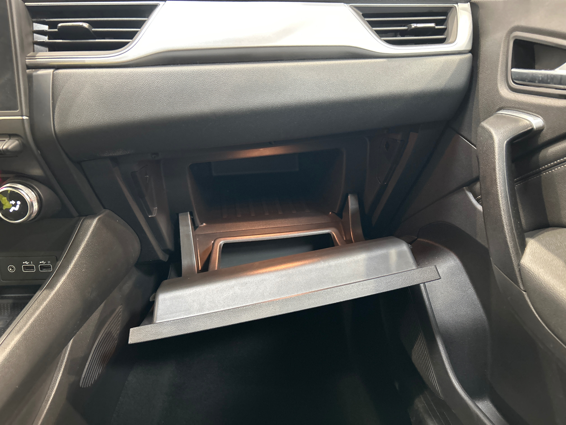 RENAULT CAPTUR techno mild hybrid 140
