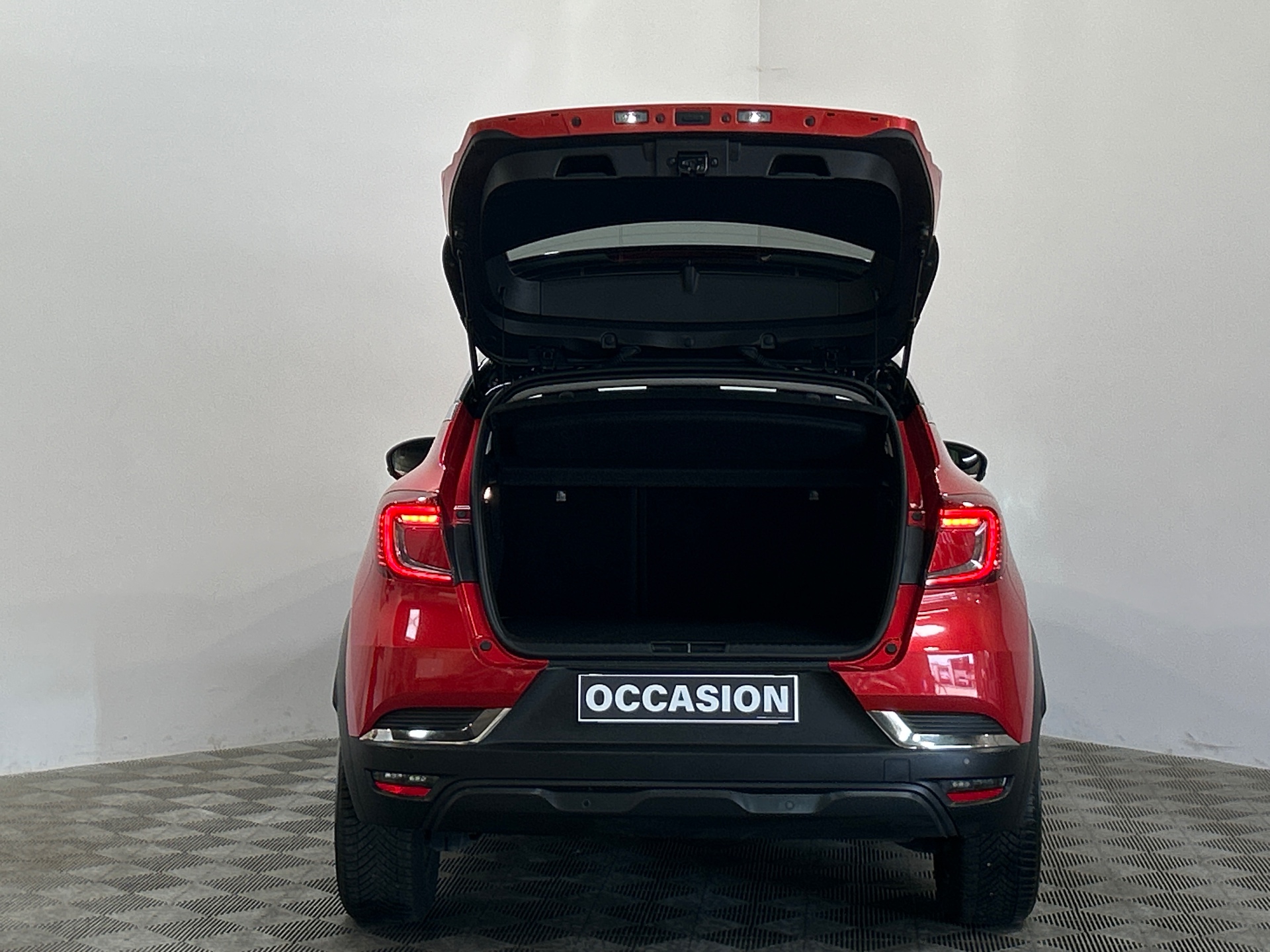 RENAULT CAPTUR techno mild hybrid 140