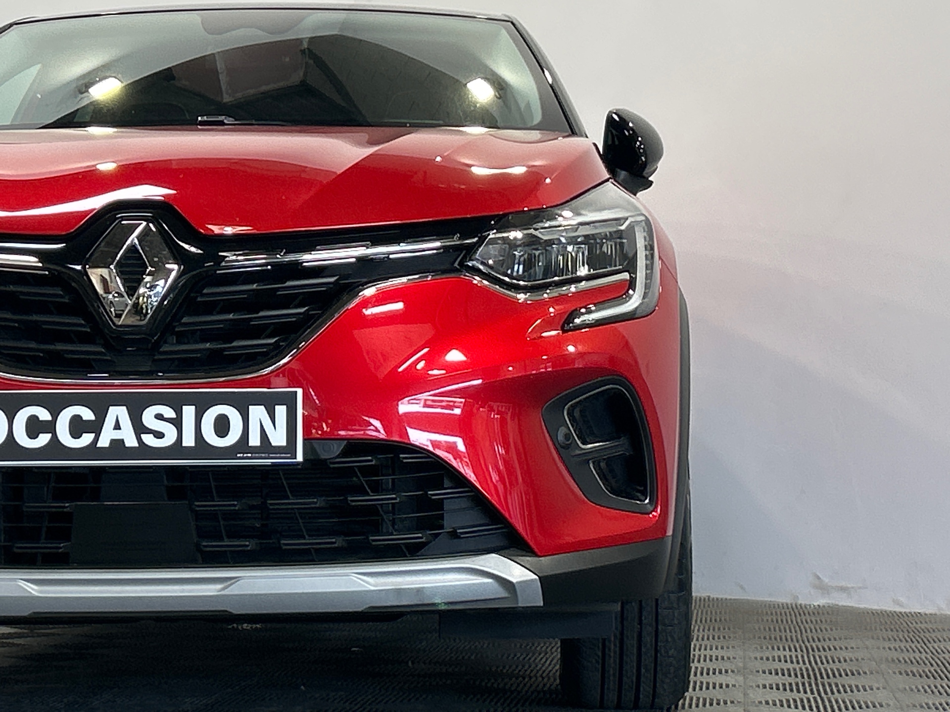 RENAULT CAPTUR techno mild hybrid 140