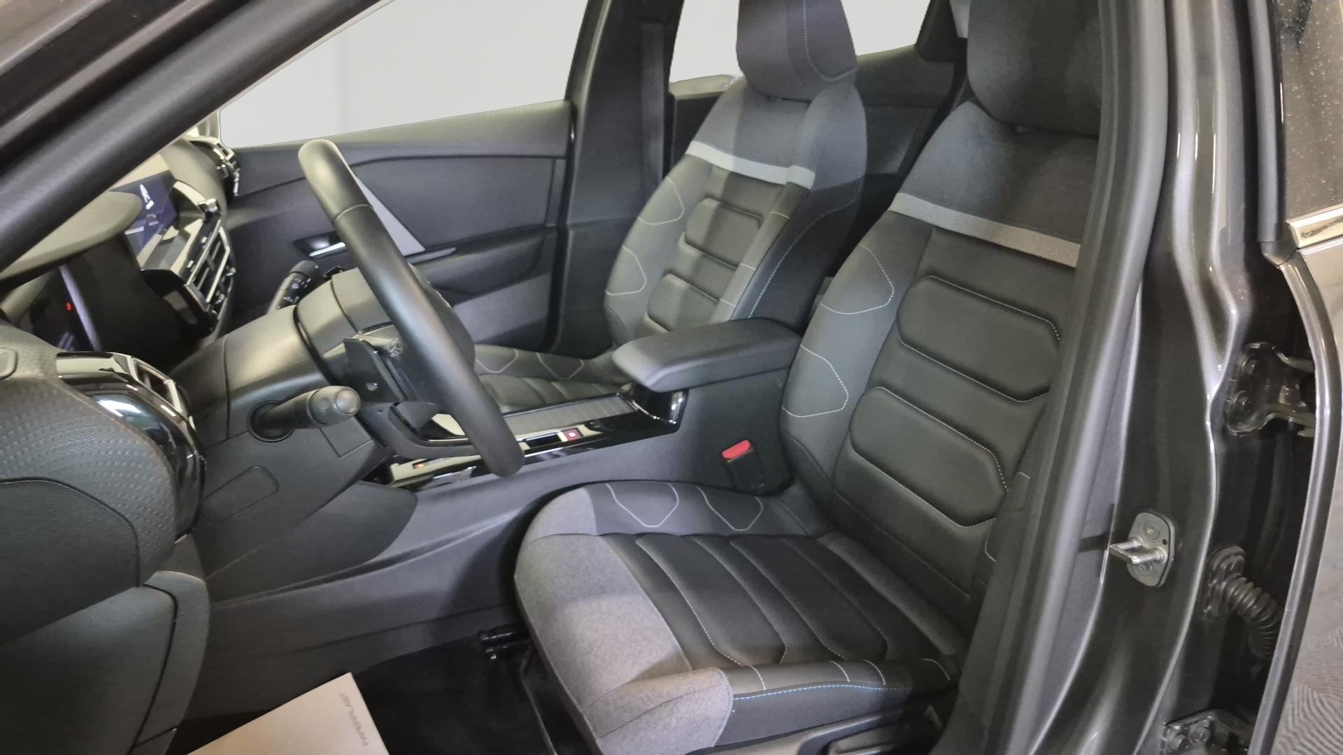 CITROEN C4 BlueHDi 130ch EAT8 MAX