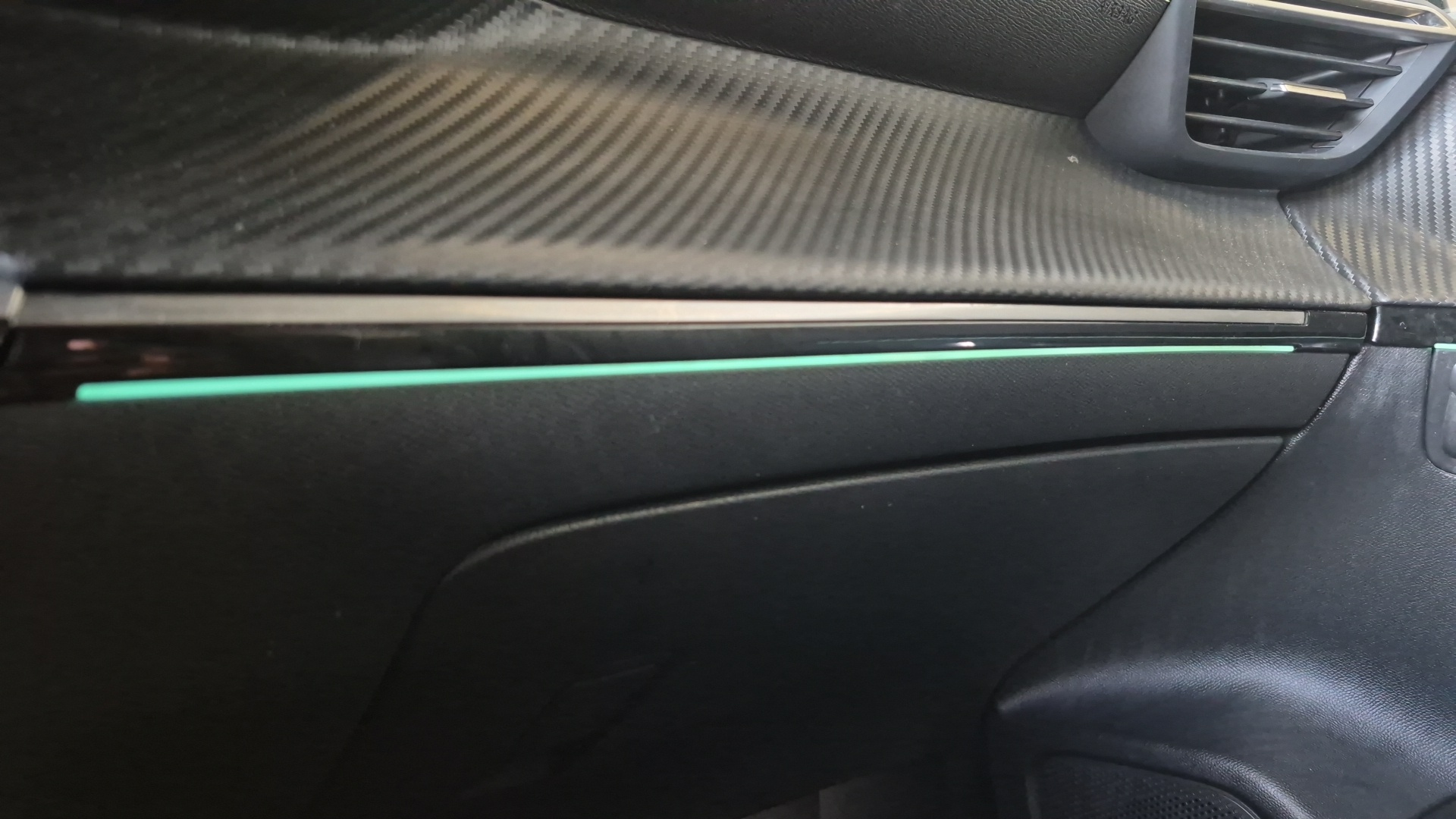 PEUGEOT 208 GT PURETECH 100 S&S BVM6