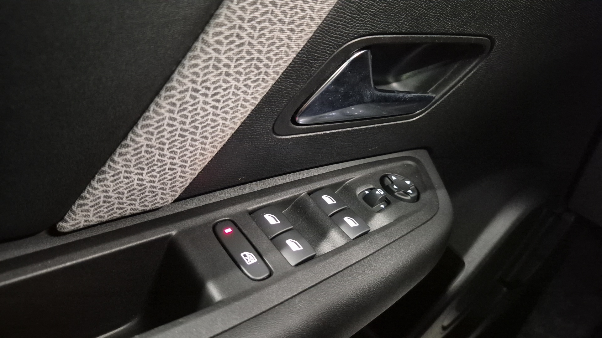 CITROEN C4 BlueHDi 130ch EAT8 MAX