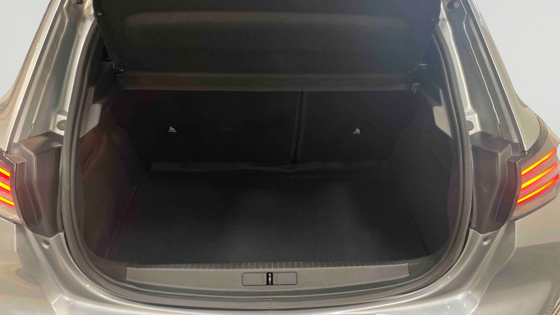 PEUGEOT 208 PureTech 100 S&S BVM6 Allure - 5P