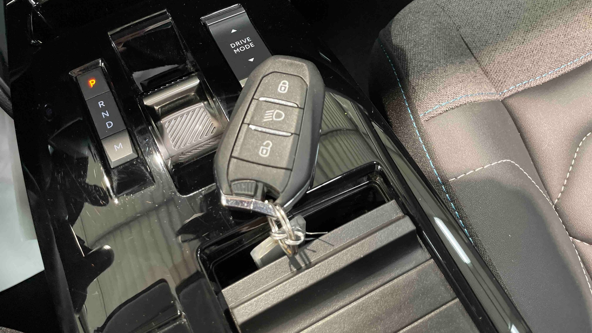 CITROEN C4 BlueHDi 130 EAT8 Max - 5P