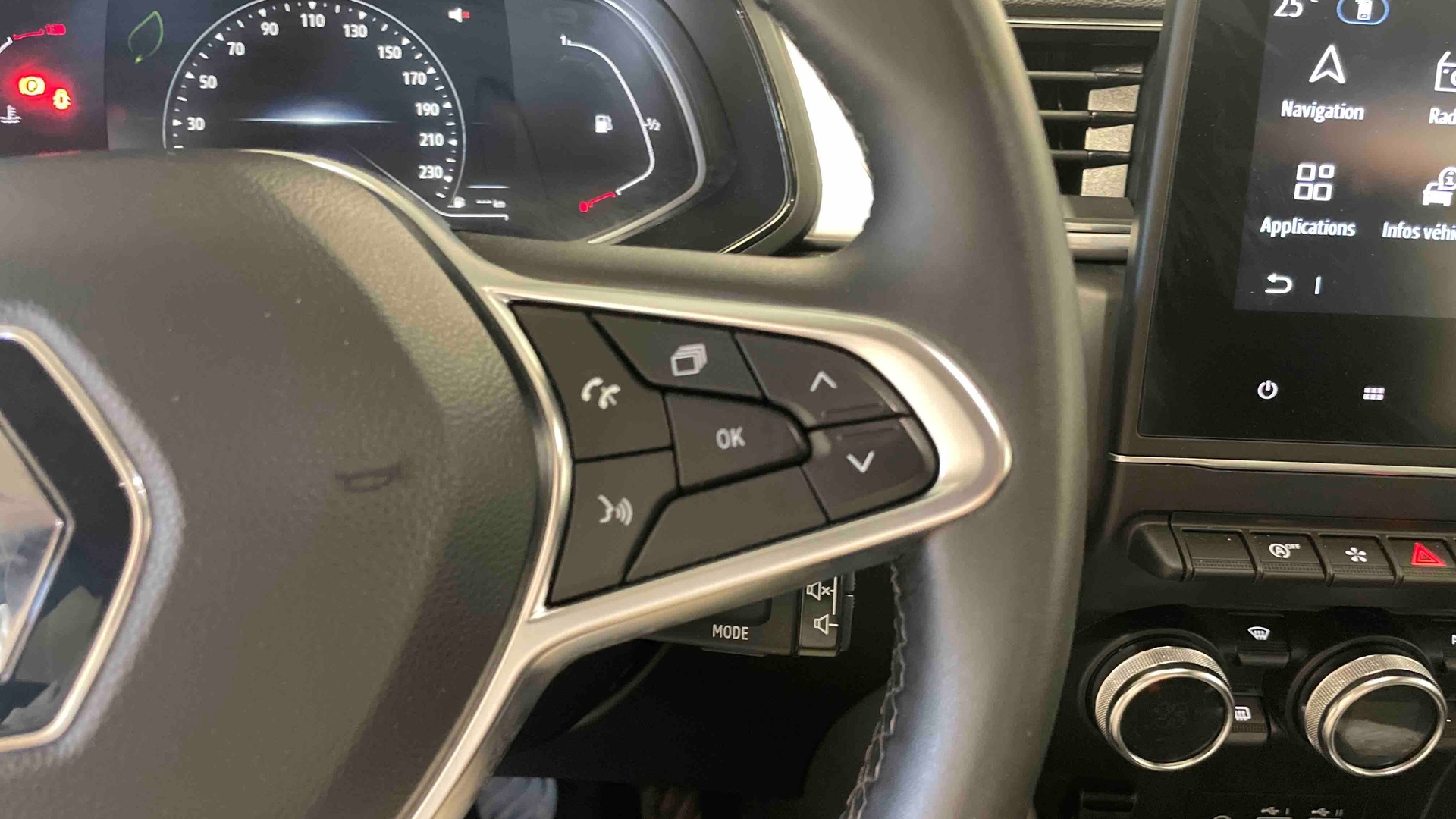 RENAULT CAPTUR techno TCe 90