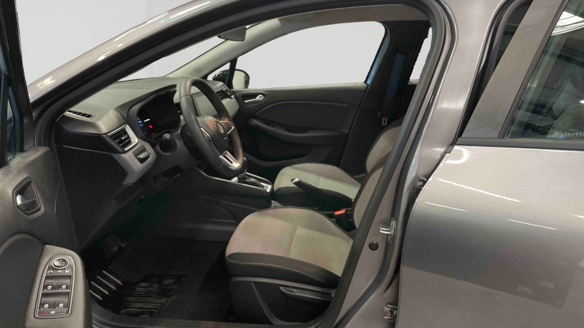 RENAULT CLIO V E-Tech full hybrid 145 Evolution