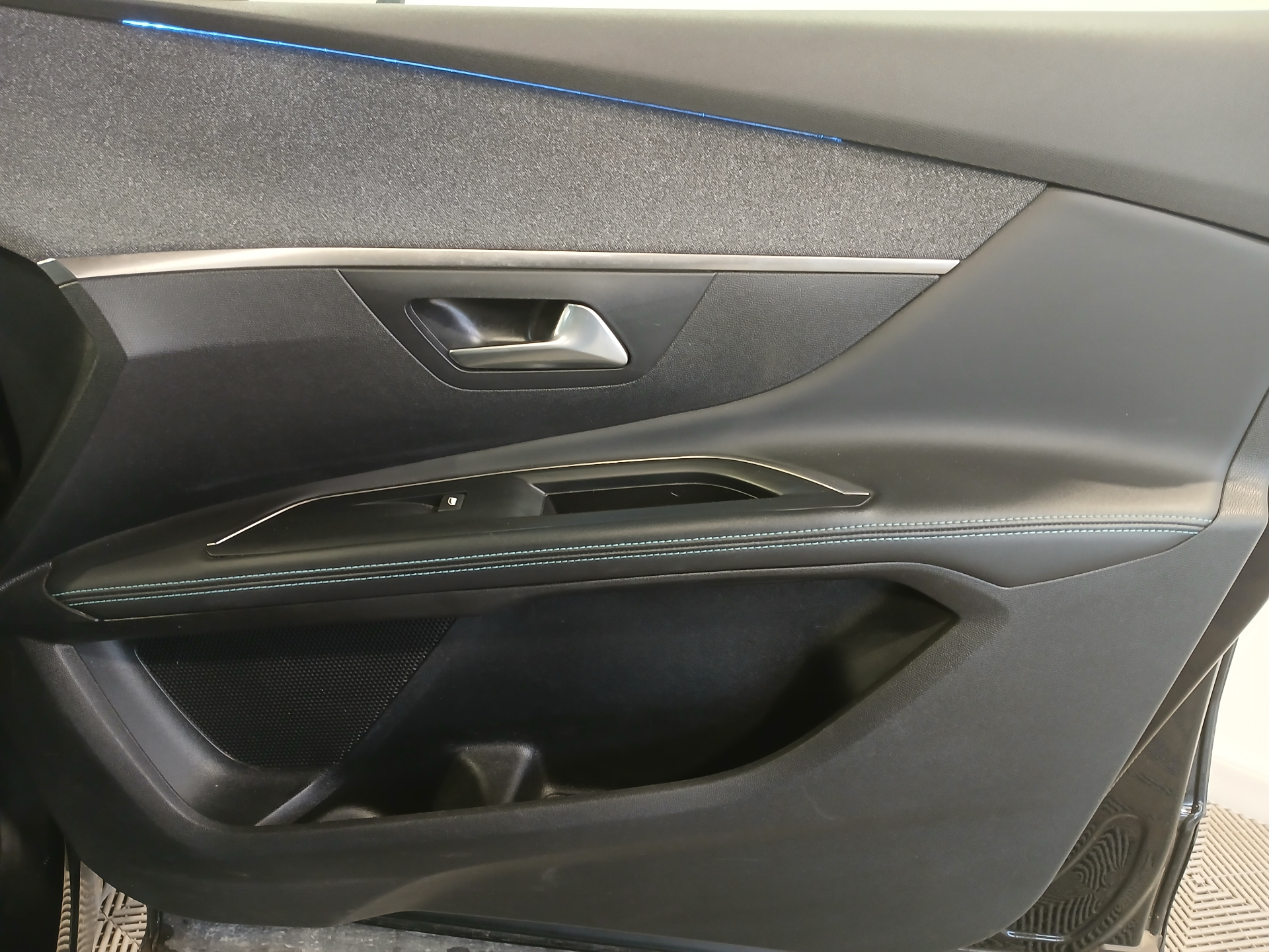 PEUGEOT 5008 BlueHDi 130ch S&S EAT8 Allure Pack