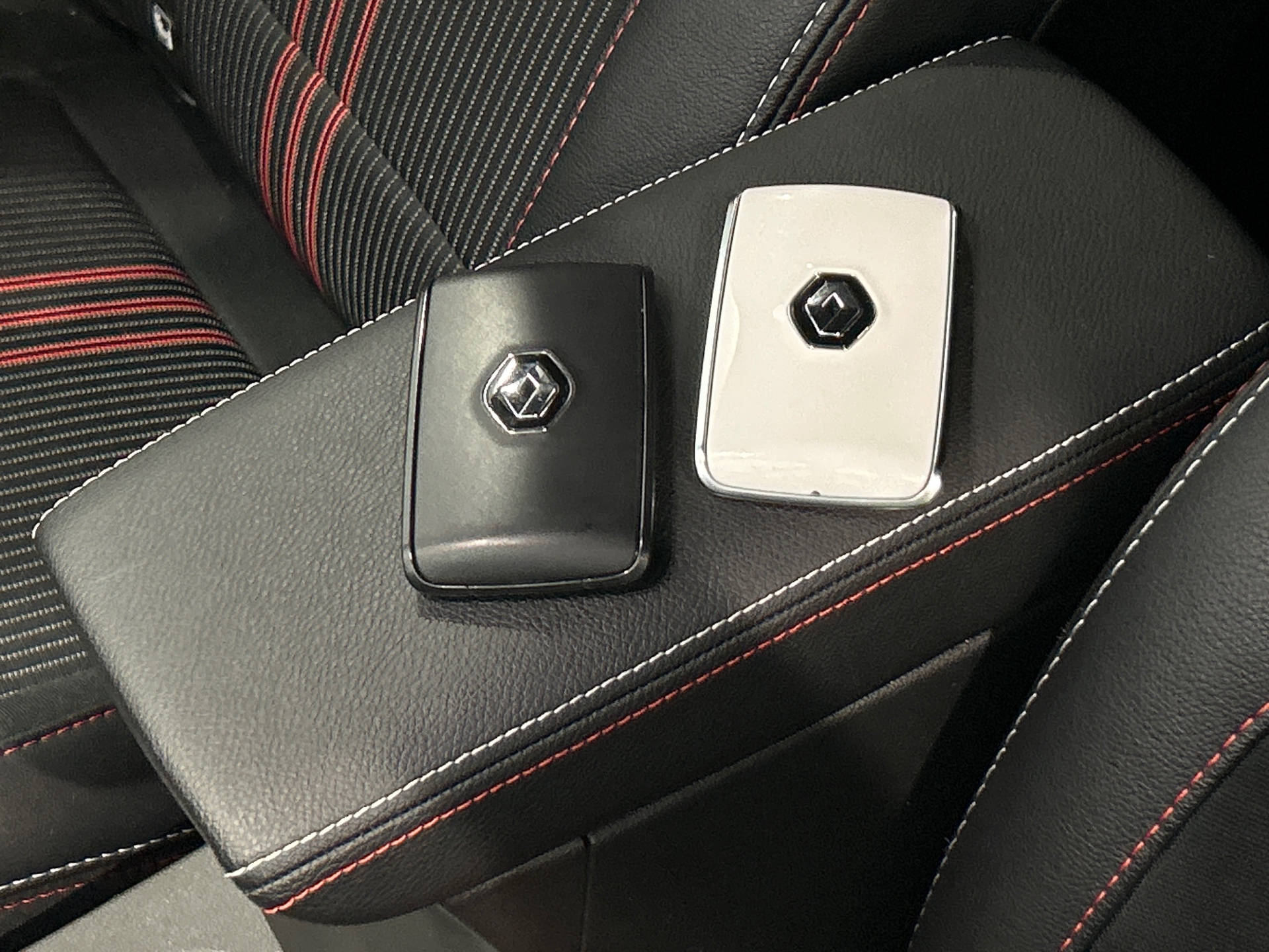 RENAULT CAPTUR 1.3 TCe mild hybrid 140ch RS Line
