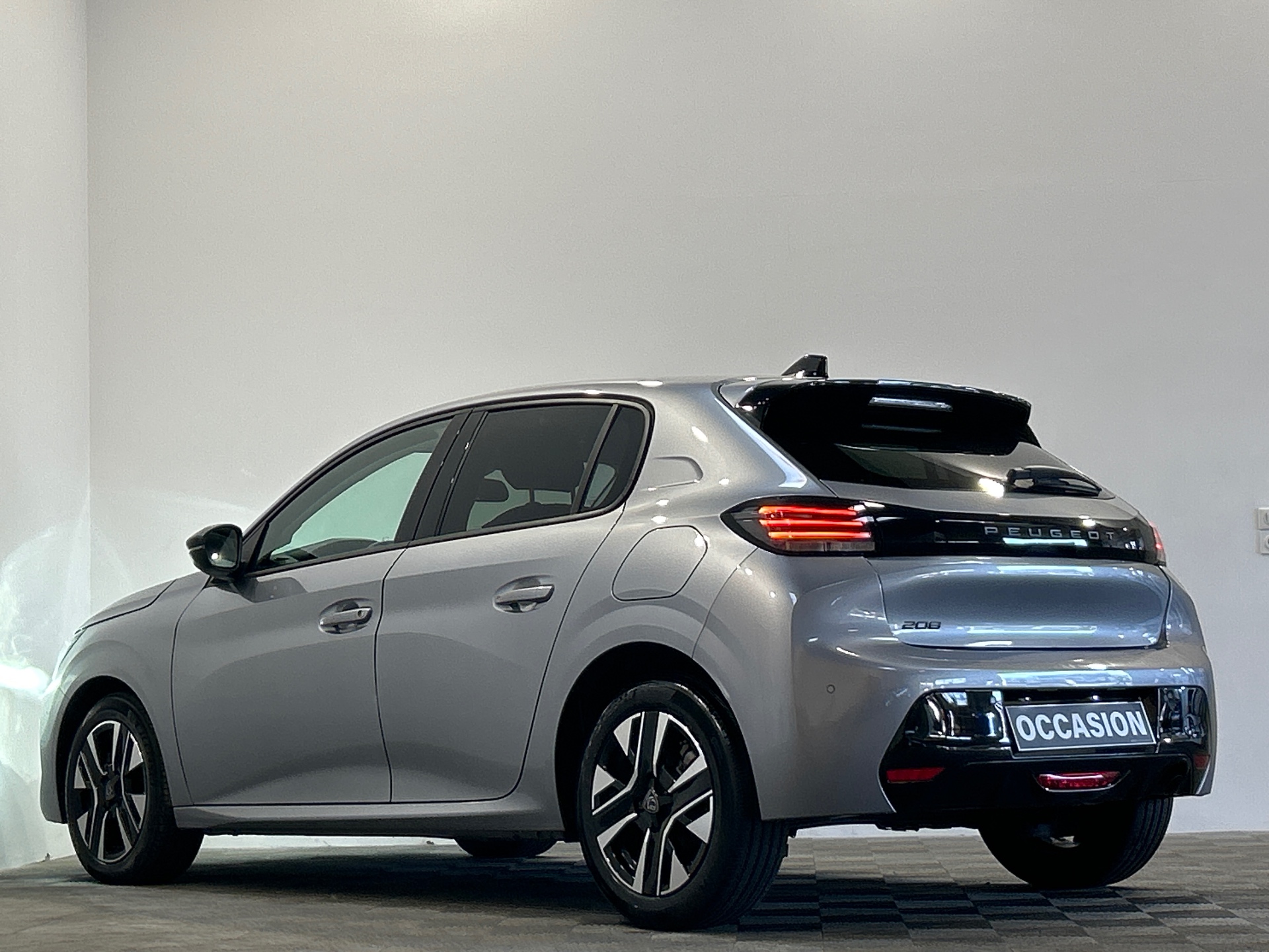 PEUGEOT 208 Allure 100 ch BVM6
