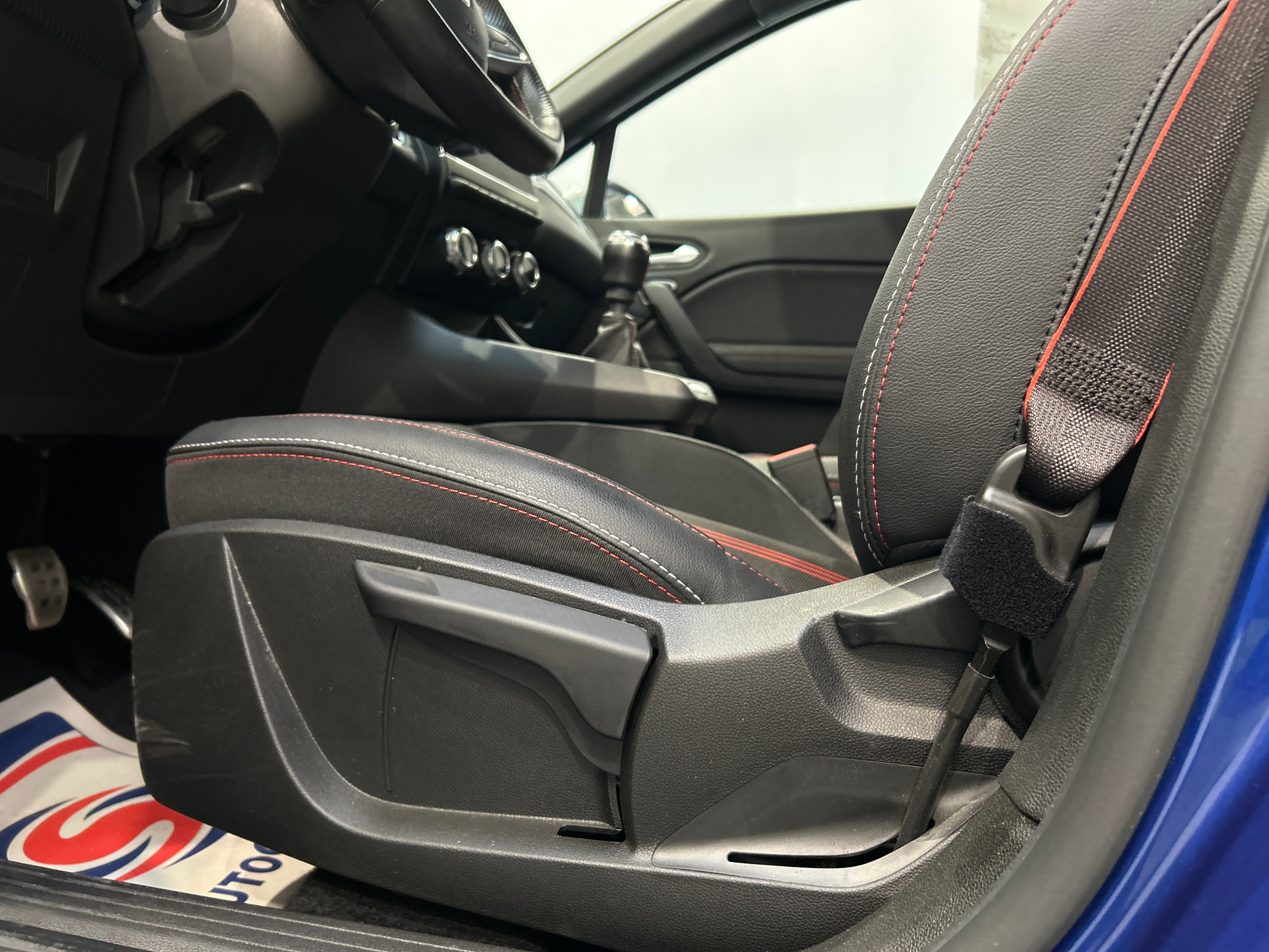 RENAULT CAPTUR 1.3 TCe mild hybrid 140ch RS Line