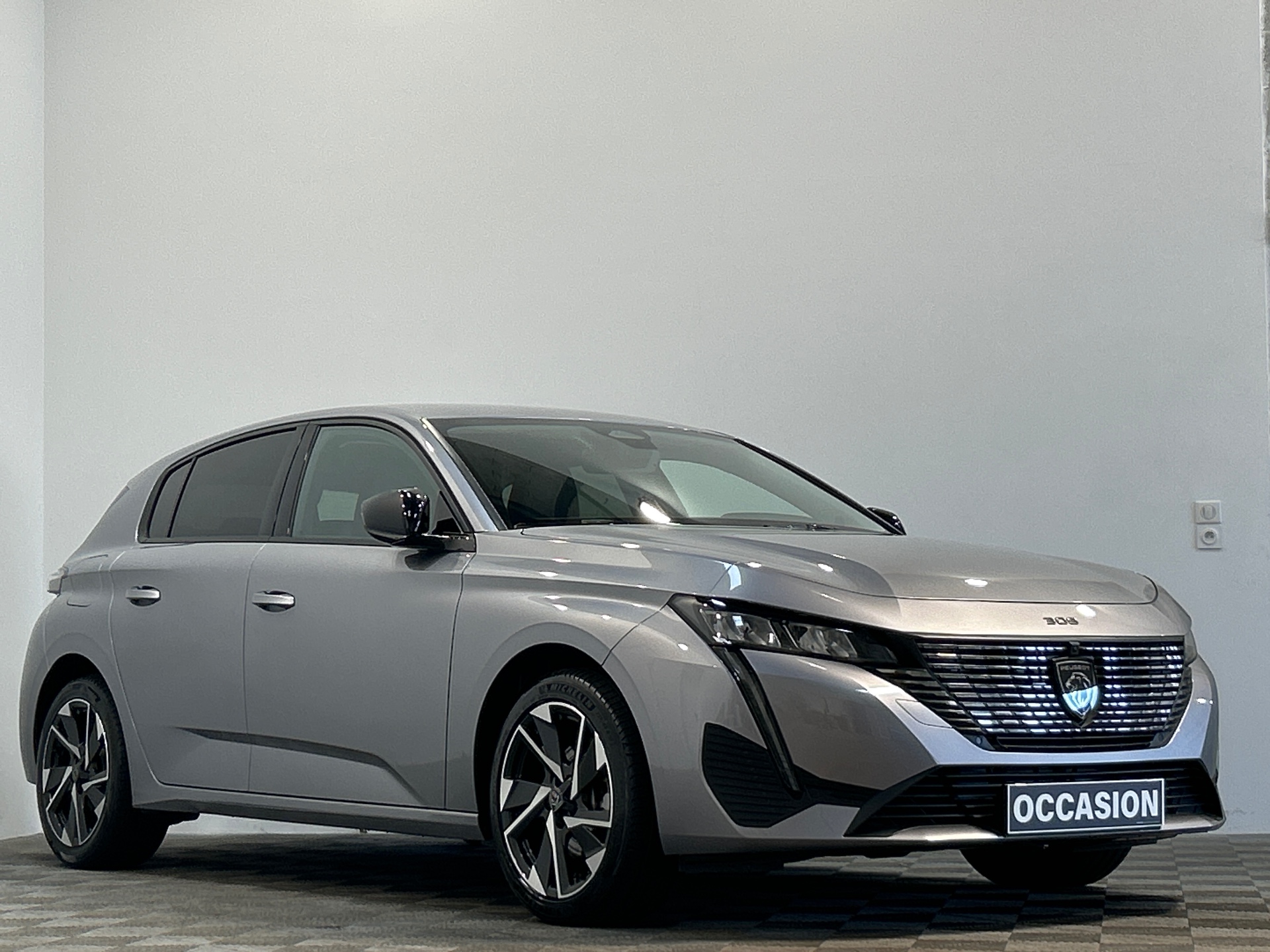 PEUGEOT 308 Allure Hybrid 145 ch e-DCS6