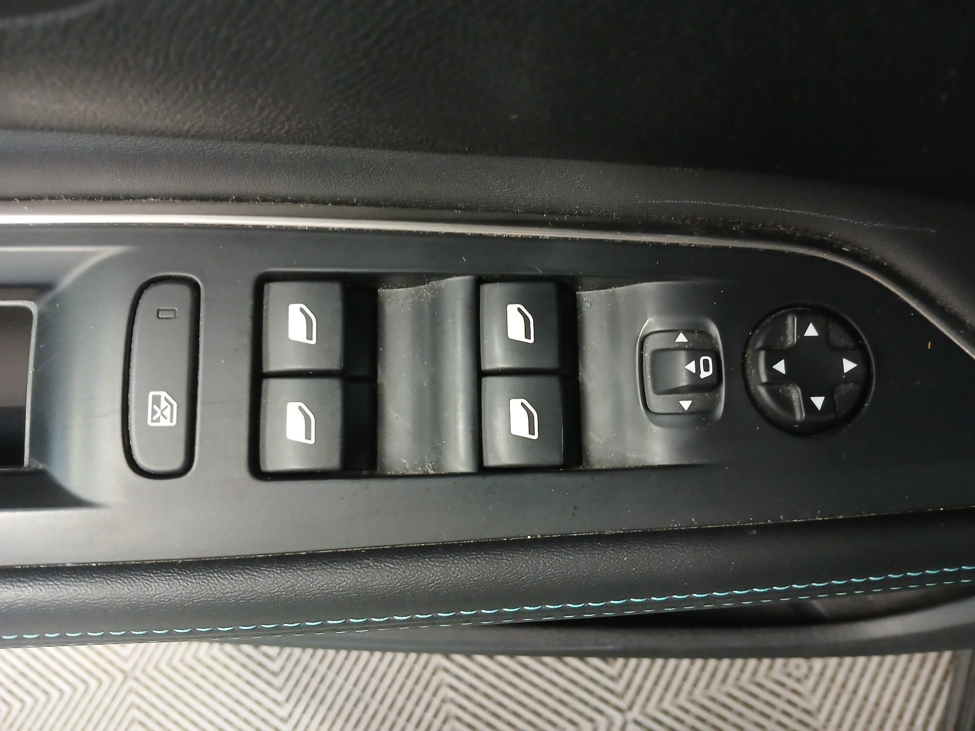 PEUGEOT 5008 BlueHDi 130ch S&S EAT8 Allure Pack