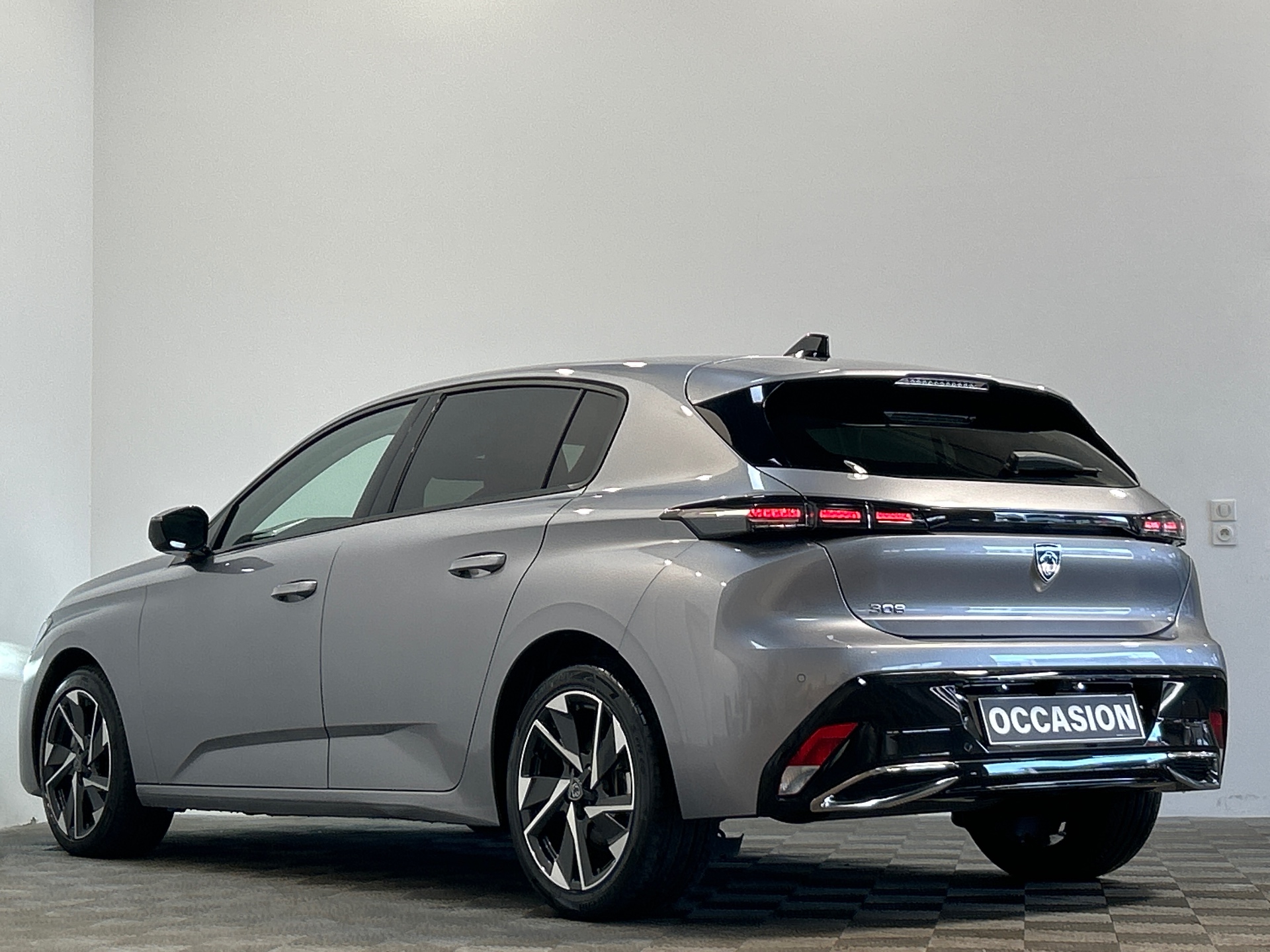 PEUGEOT 308 Allure Hybrid 145 ch e-DCS6