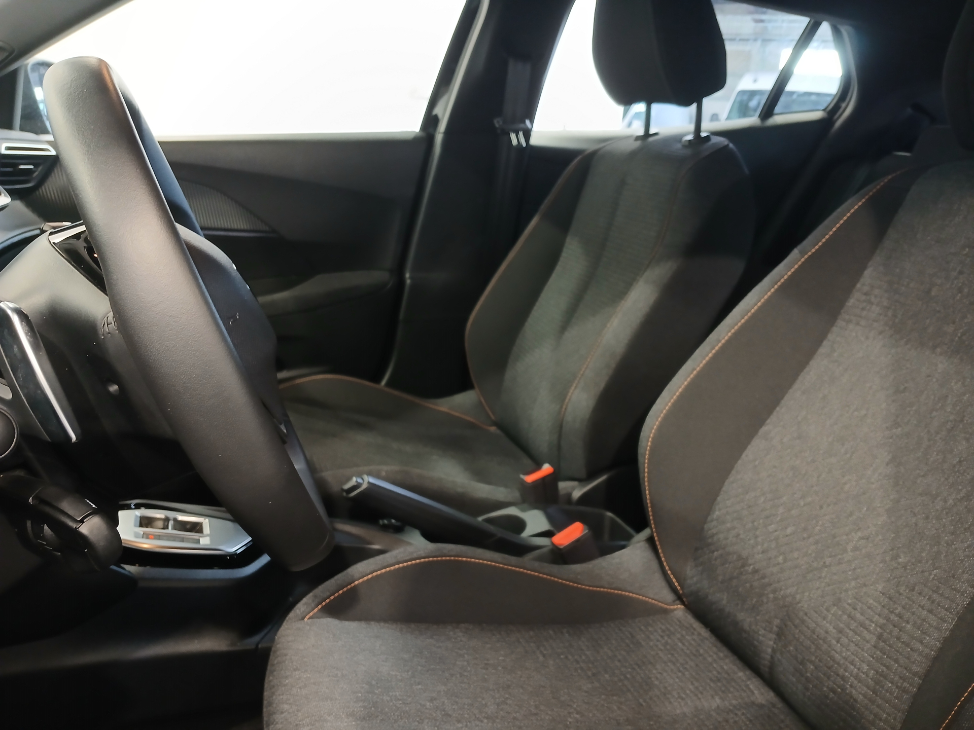 PEUGEOT 2008 Style Hybrid 145 ch e-DCS6