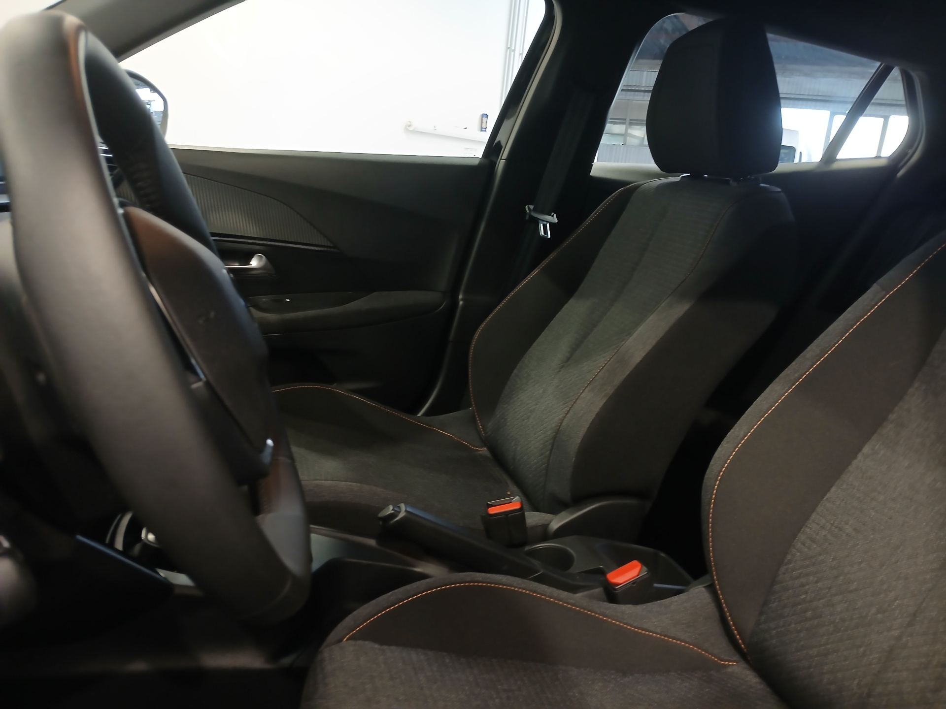 PEUGEOT 2008 Style Hybrid 145 ch e-DCS6