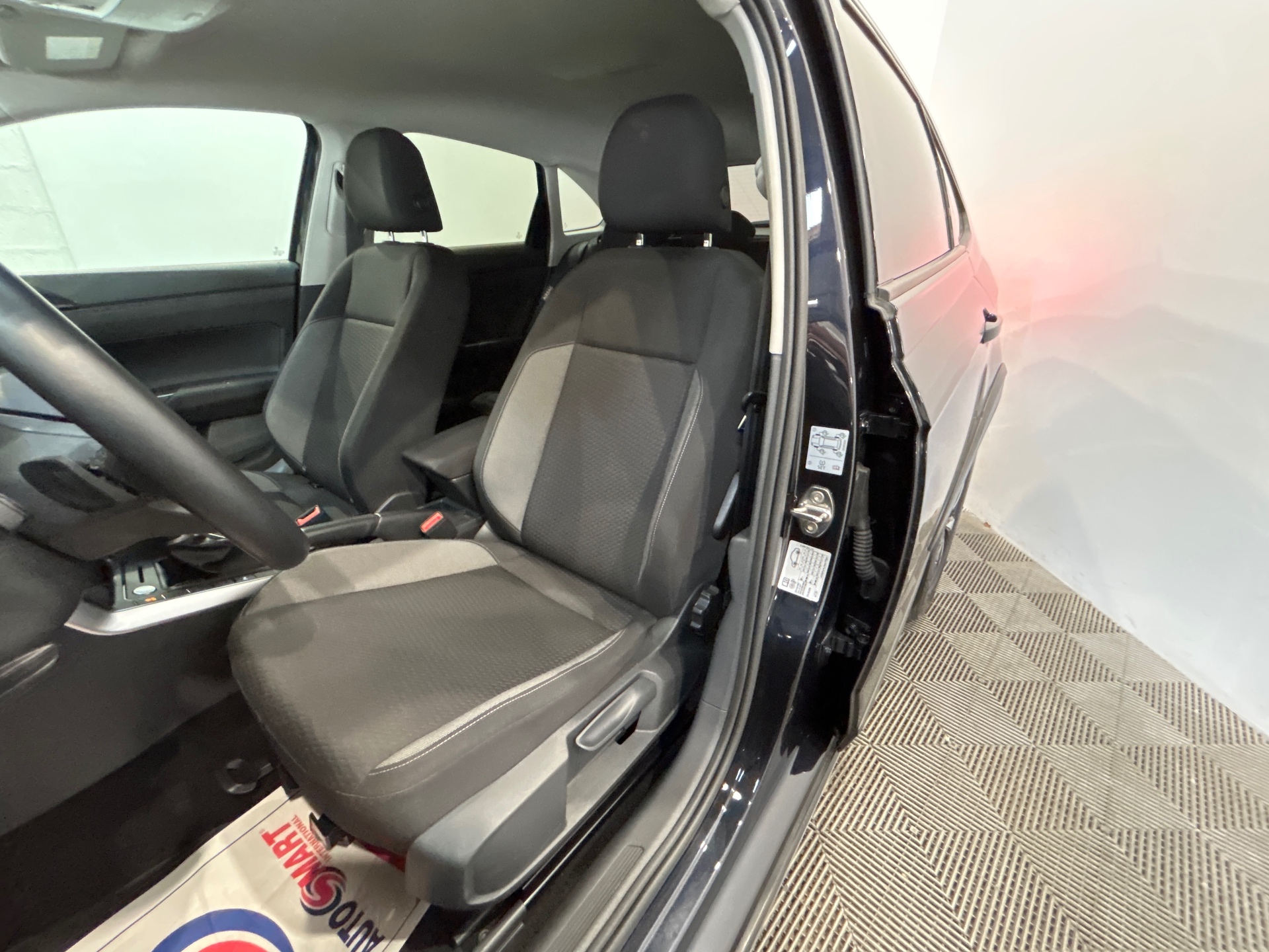 VOLKSWAGEN TAIGO TSI 115 HP LIFE DSG