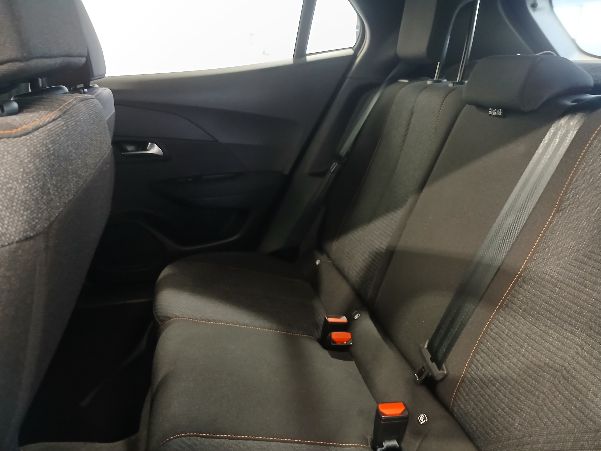 PEUGEOT 2008 Style Hybrid 145 ch e-DCS6