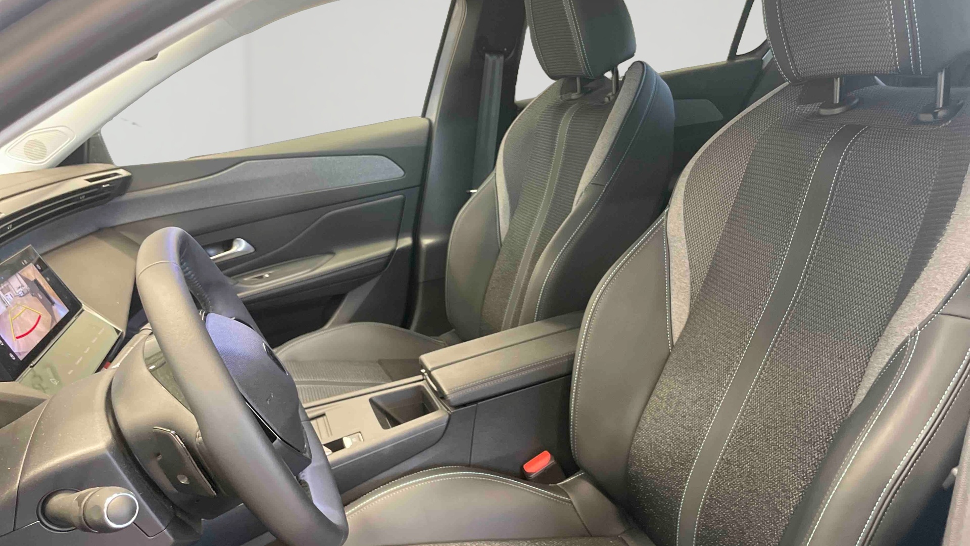 PEUGEOT 308 Hybrid 145 e-DCS6 Allure