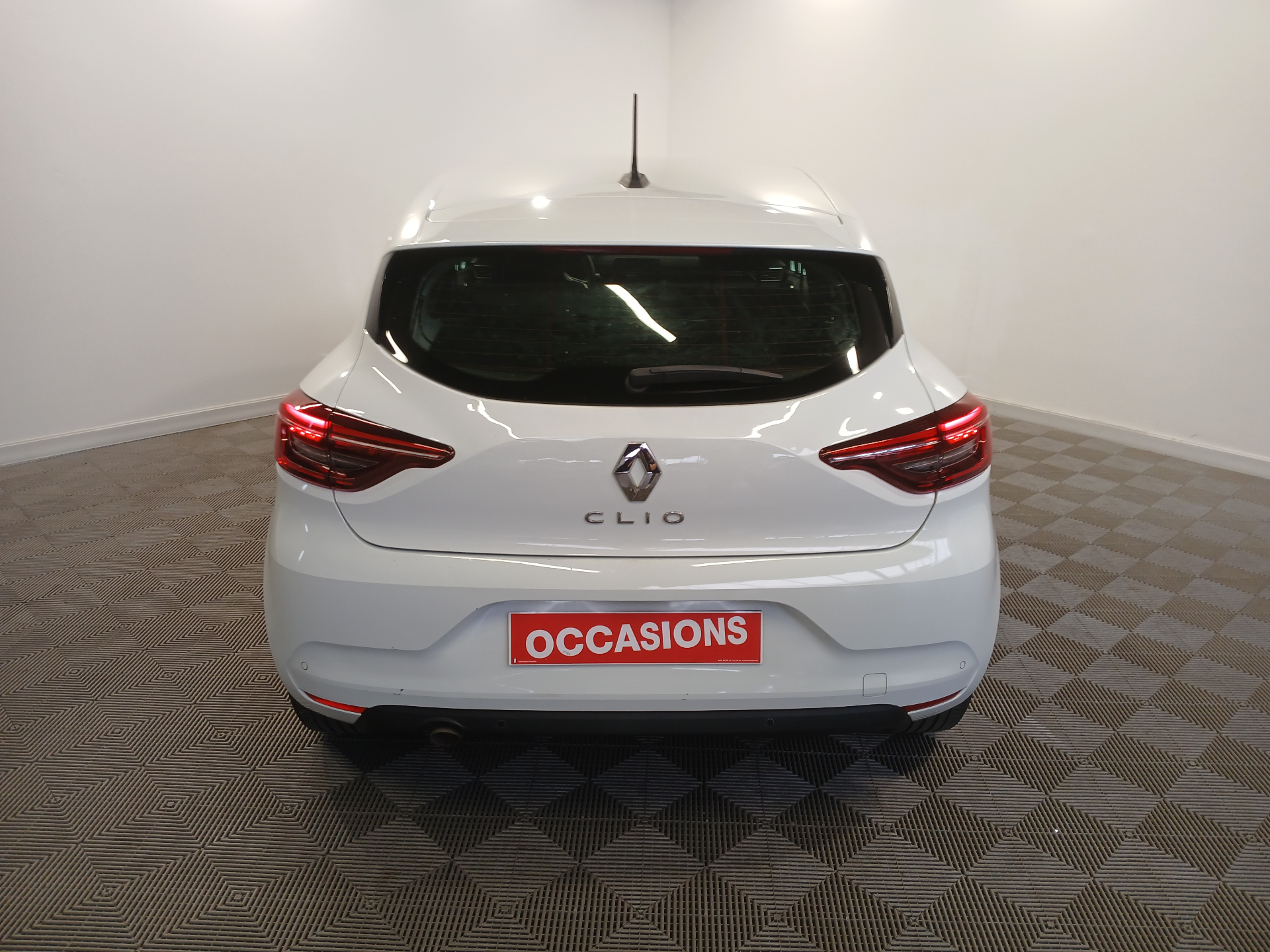 RENAULT CLIO V TCe 90 Business