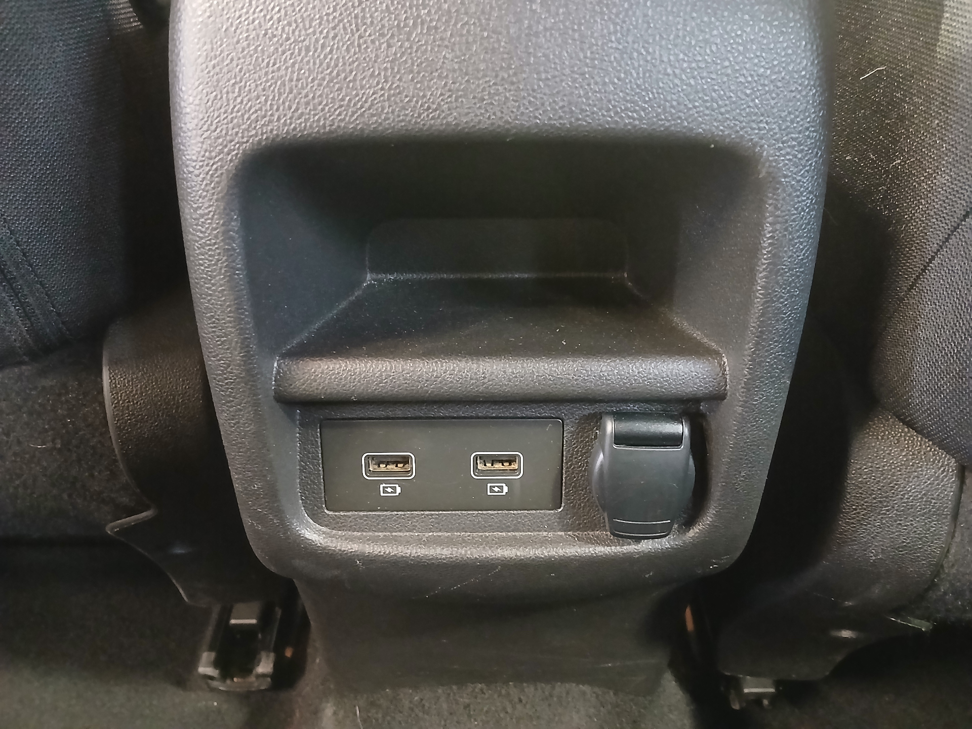 RENAULT KADJAR Blue dCi 115 EDC Business