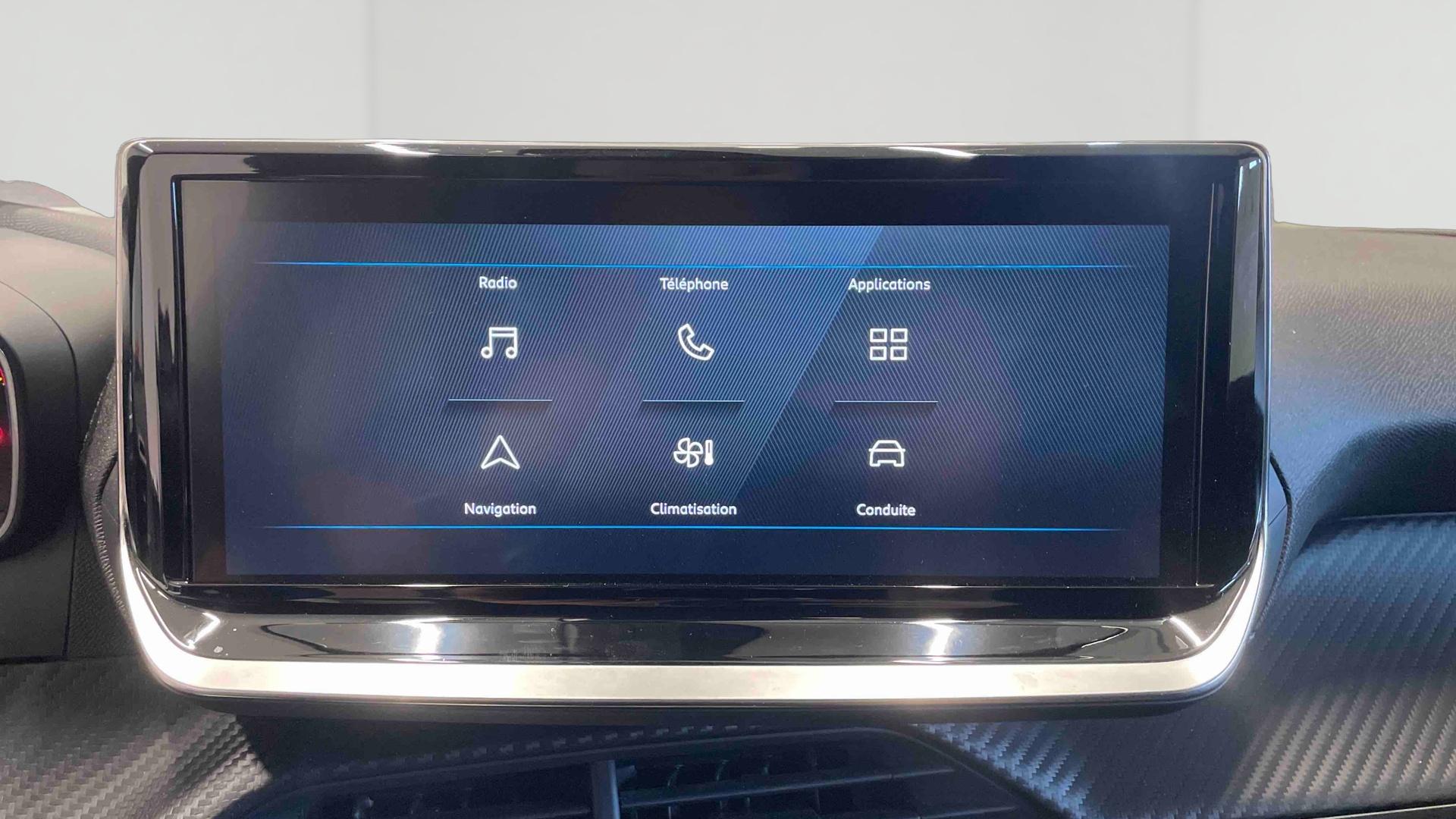 PEUGEOT 2008 Style Hybrid 145 ch e-DCS6