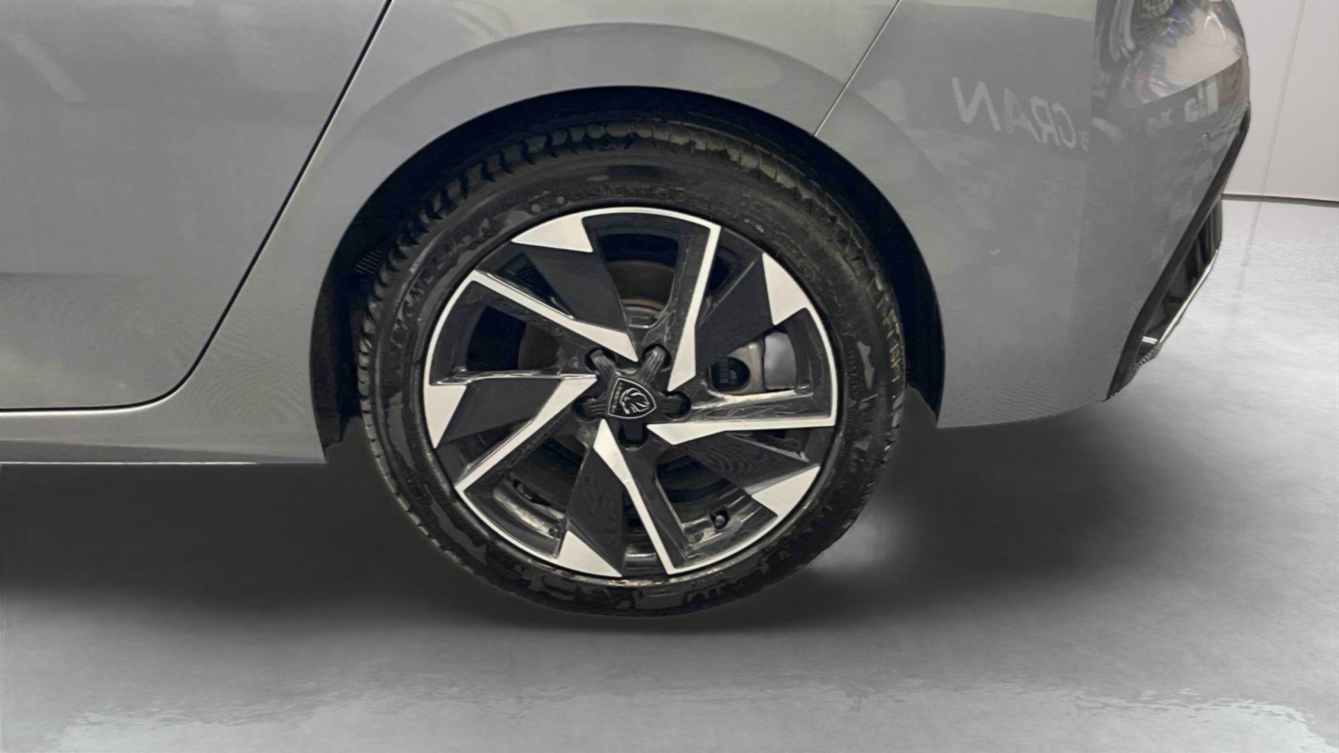 PEUGEOT 308 Allure BlueHDI 130 ch S&S EAT8