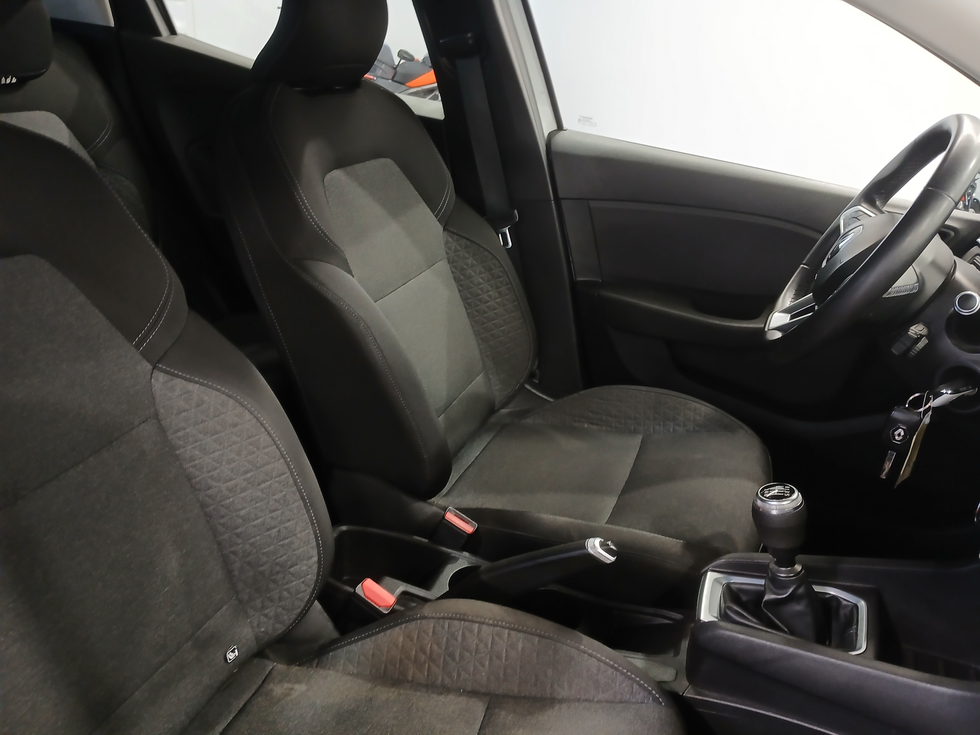 RENAULT CLIO V TCe 90 Business