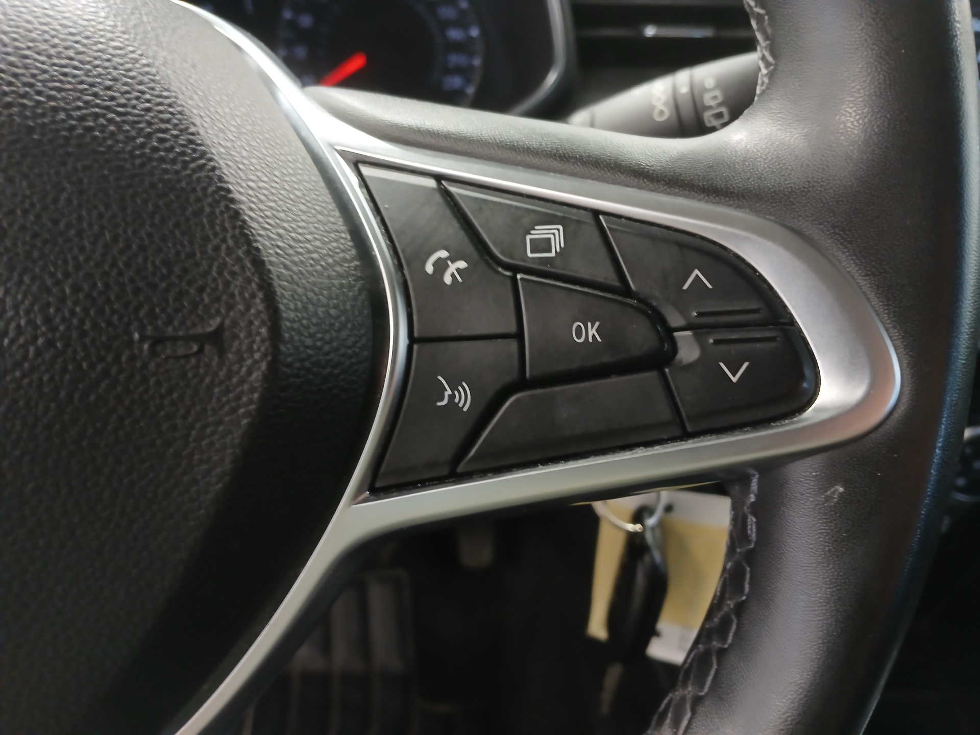 RENAULT CLIO V TCe 90 Business
