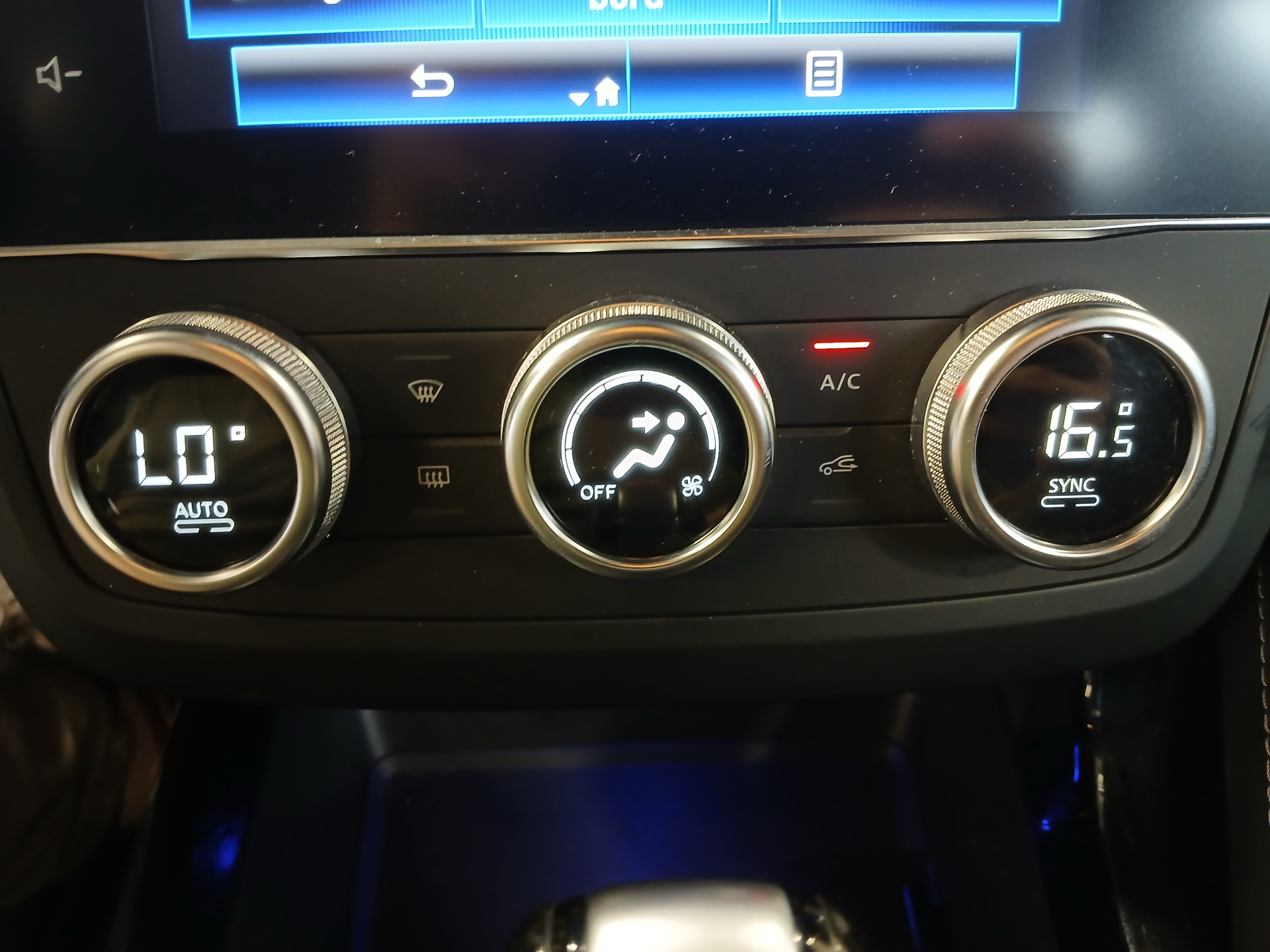 RENAULT KADJAR Blue dCi 115 EDC Business