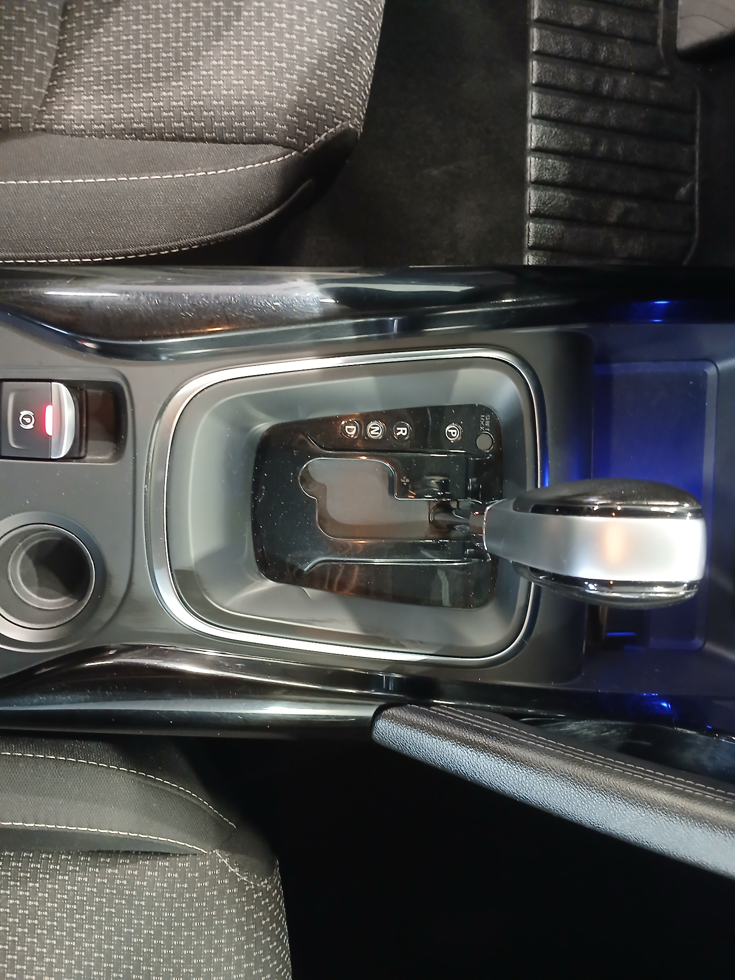 RENAULT KADJAR Blue dCi 115 EDC Business