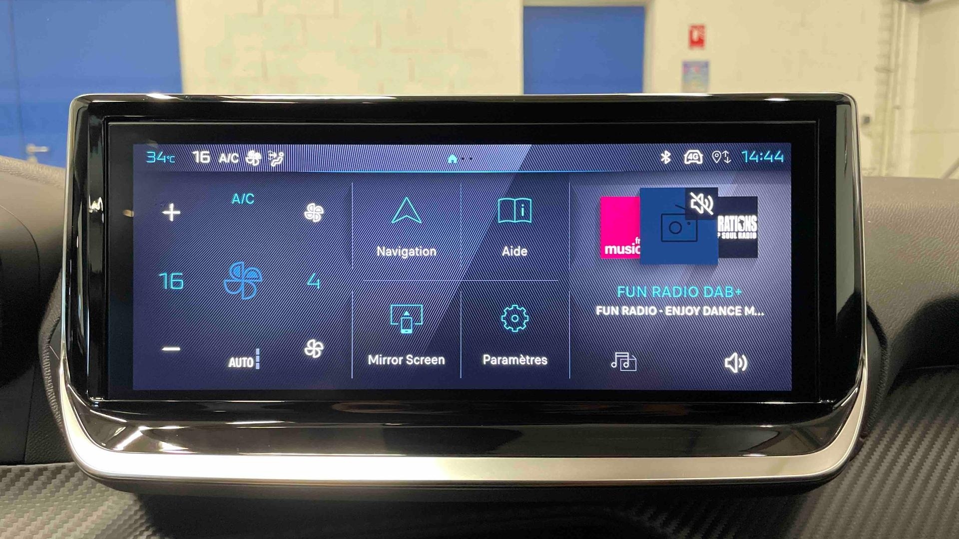 PEUGEOT 208 Allure 100 ch BVM6
