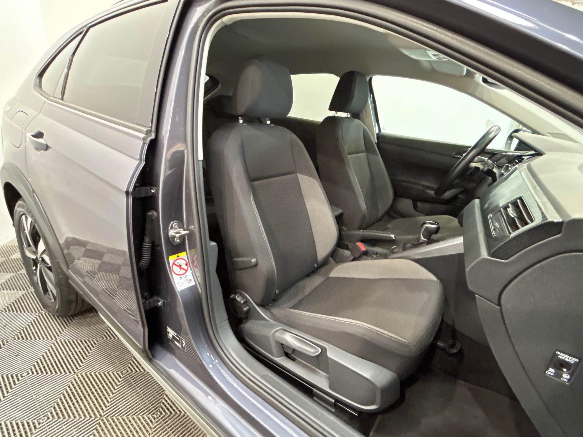 VOLKSWAGEN TAIGO TSI 115 HP LIFE DSG