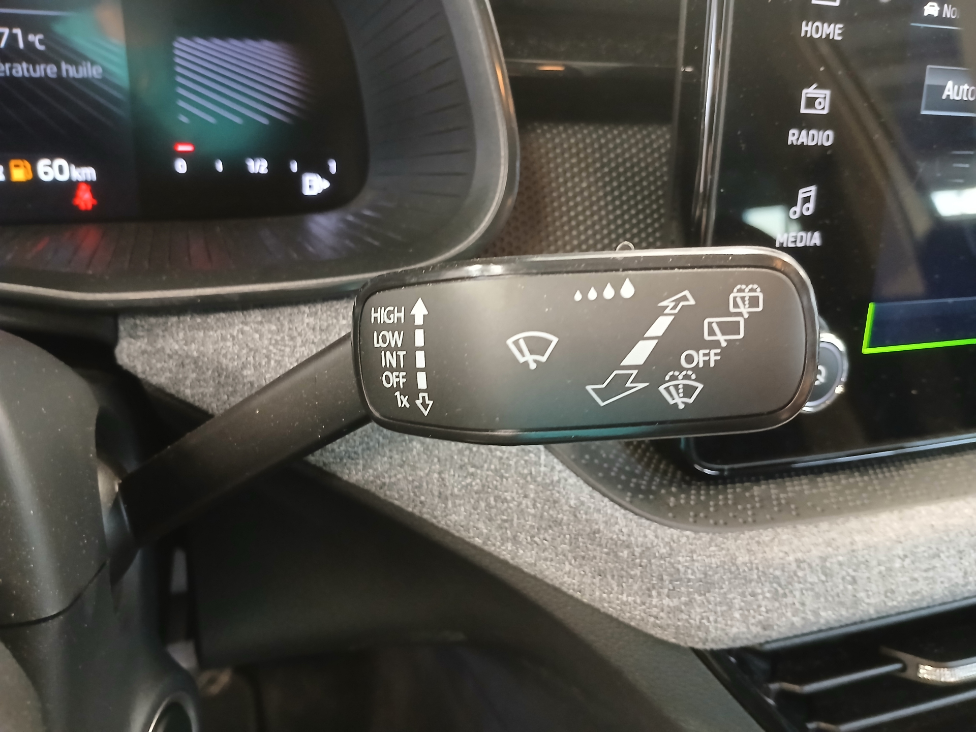 SKODA SCALA 1,0 TSI BVA 115CV SELECTION