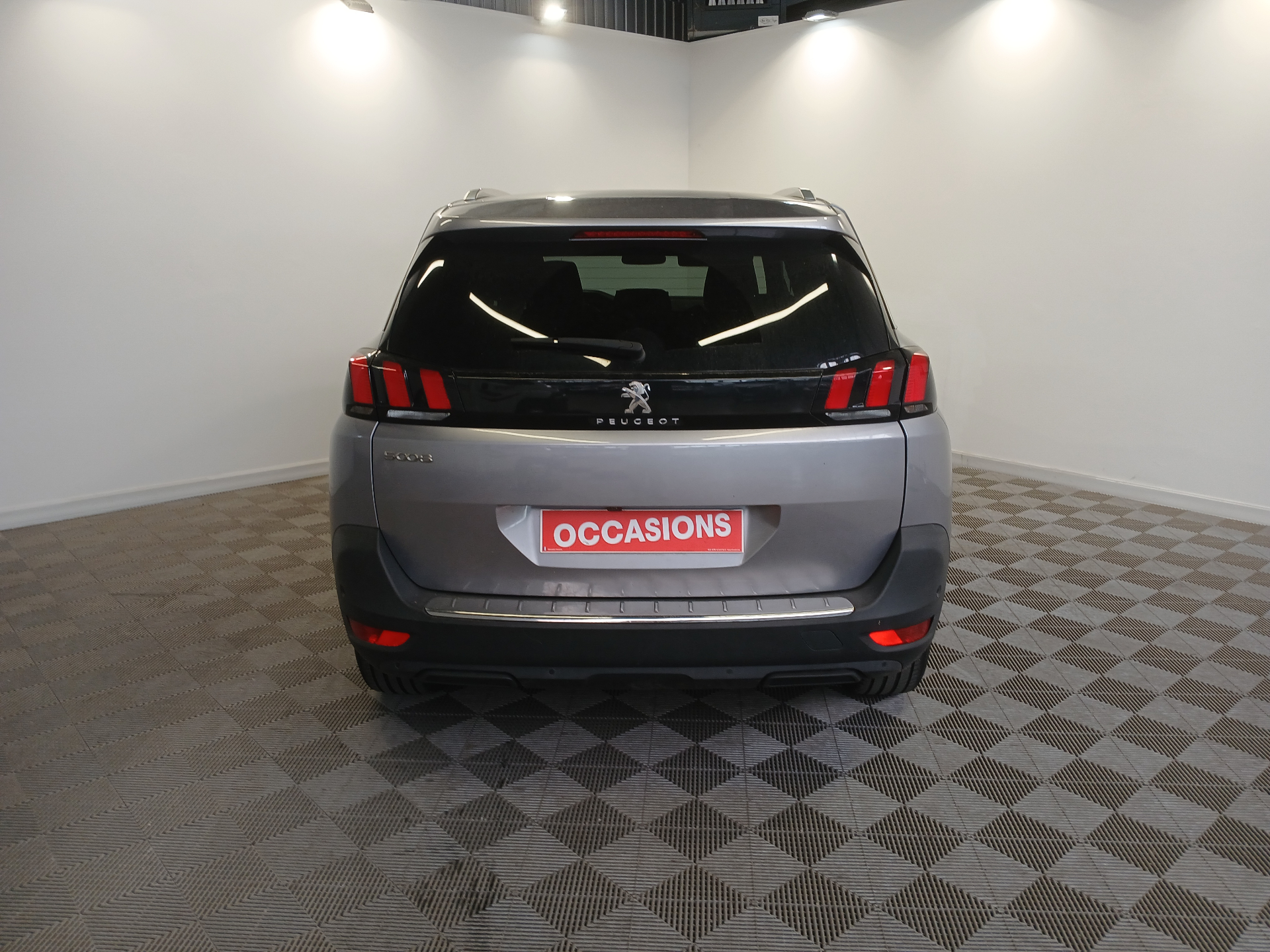PEUGEOT 5008 ALLURE PACK BLUEHDI 130 S&S EAT8